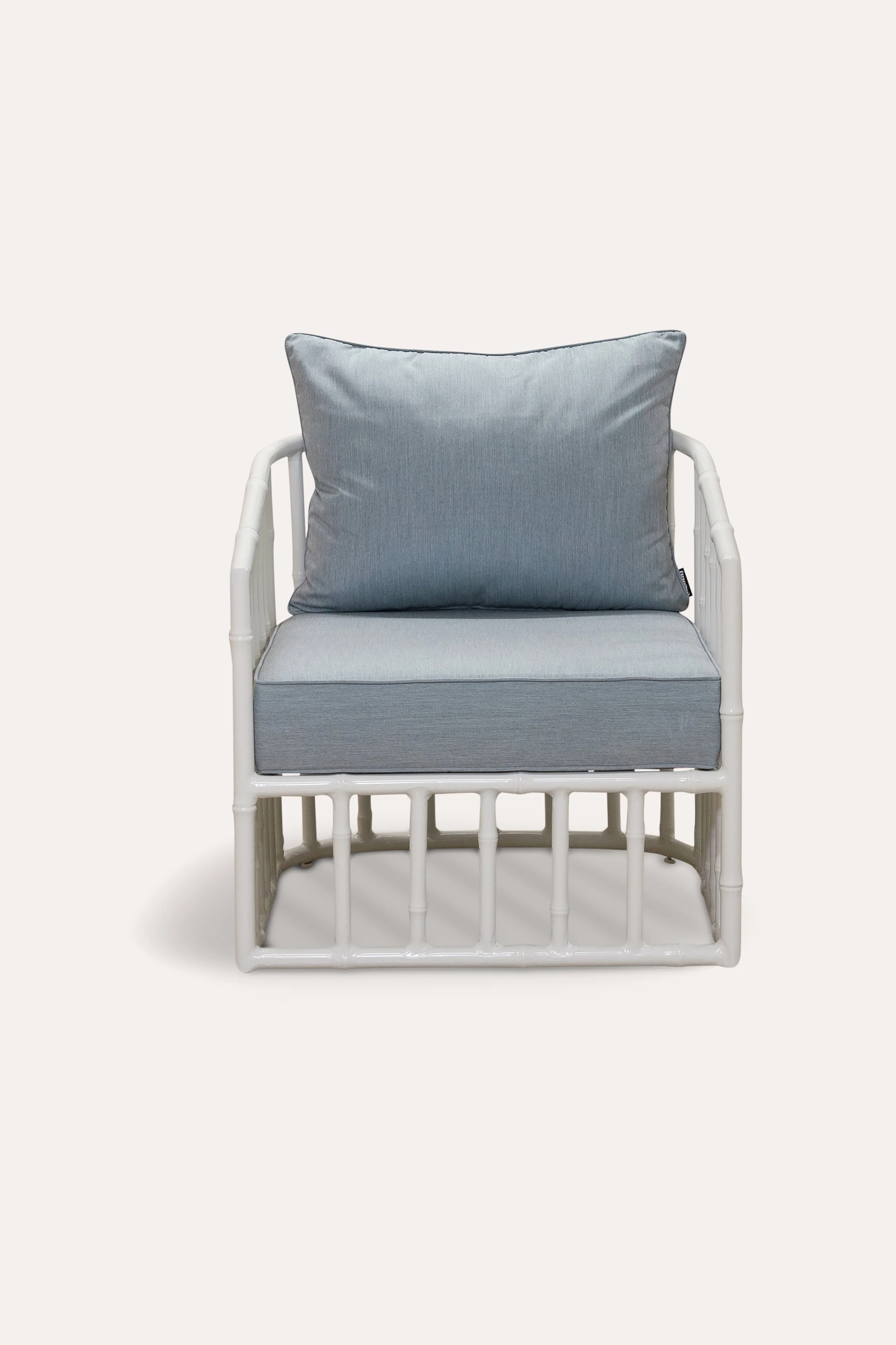PACK_BEL-01_BELLAARMCHAIR_SEAFOAM_01.jpg