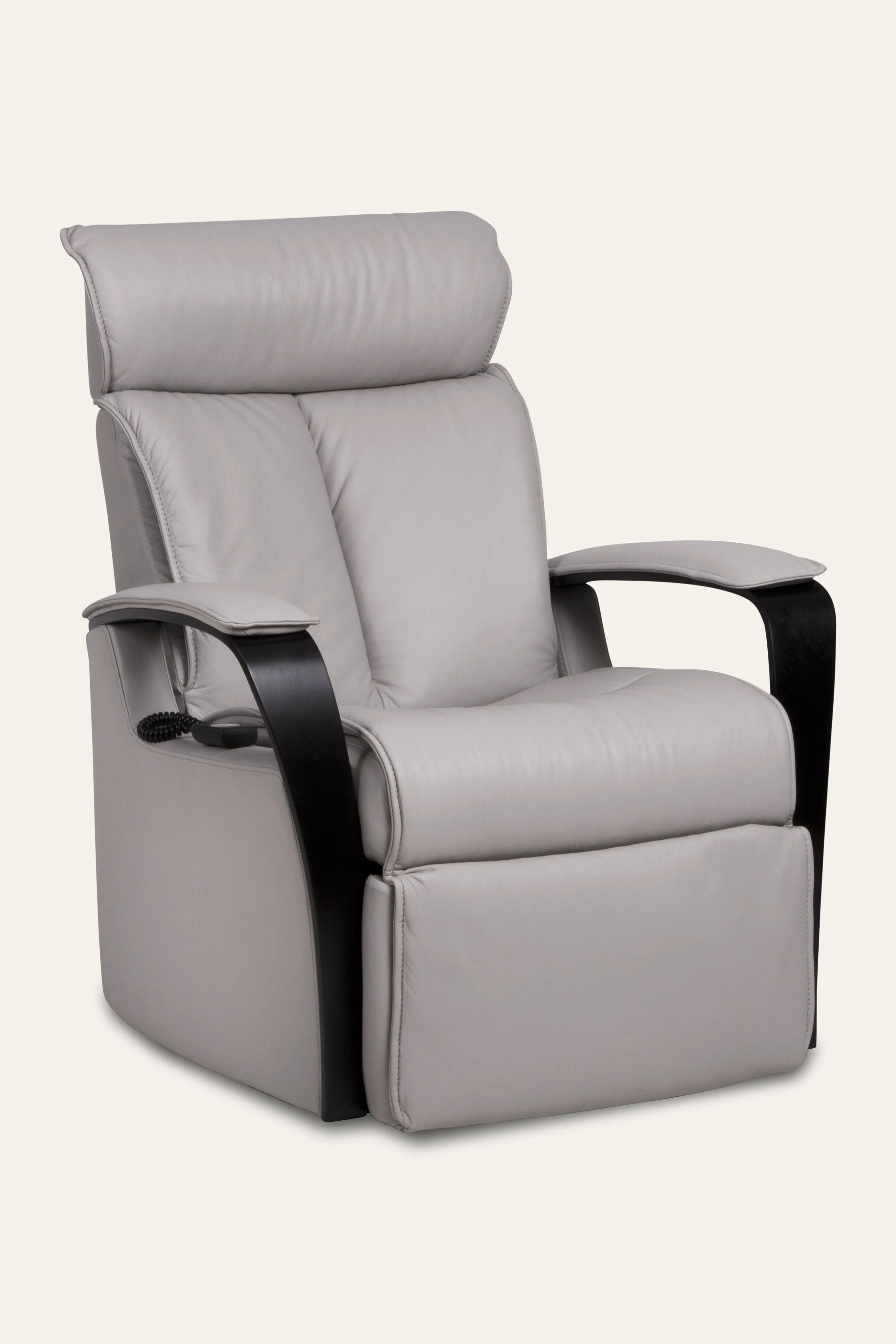 Majesty Relaxer PWR Recliner