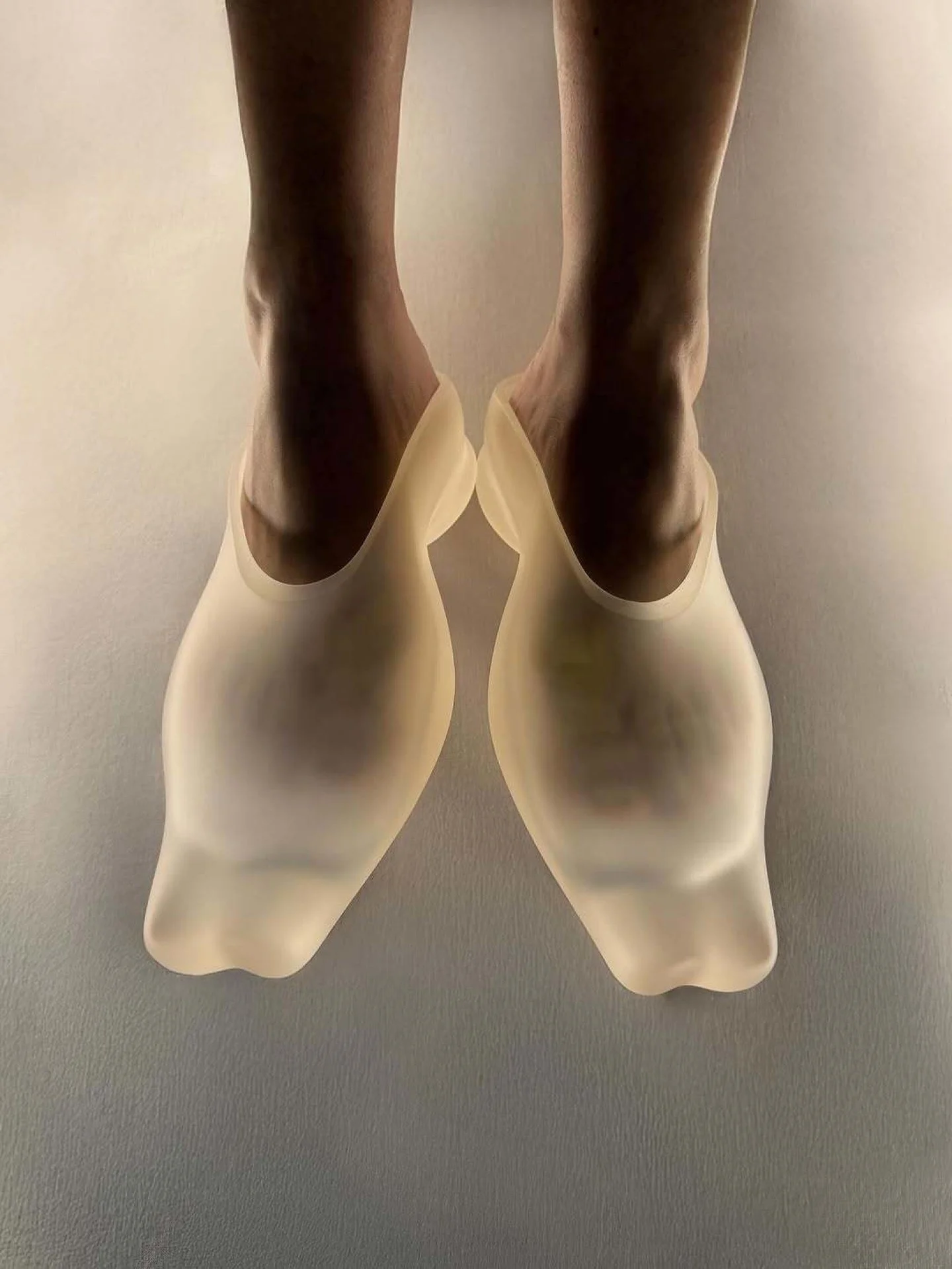 Transparency as extension of the body, by @bodyamplificationdevices and @luchen_____