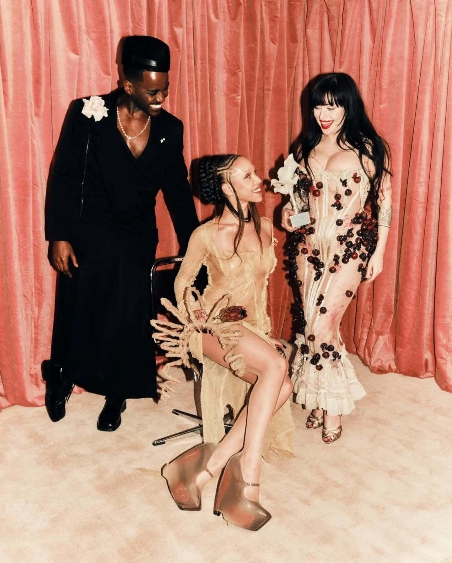 Monday's @britishfashioncouncil awards signalled true change (despite @jonathon.anderson winning Designer Of The Year Award for the third time in a row).

This was the first under @laura_weir's stewardship and brought the latest of her early interven