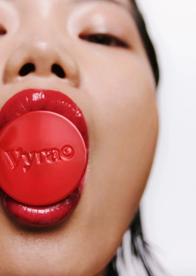 We can't get enough of this @vyraoworld shoot with @zoenatalemannella 🍒