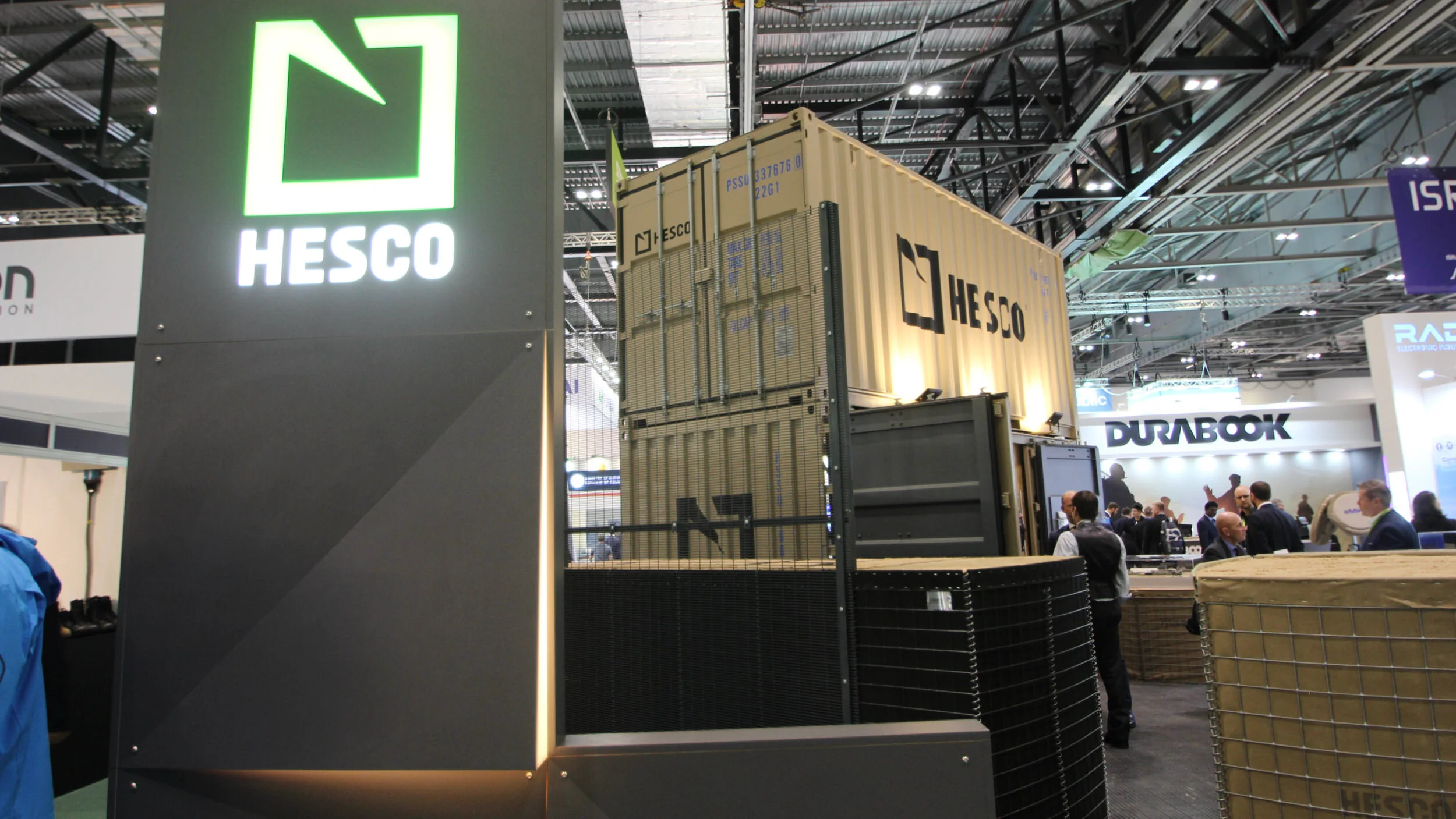 shipping_container_exhibition_stand_06.jpeg