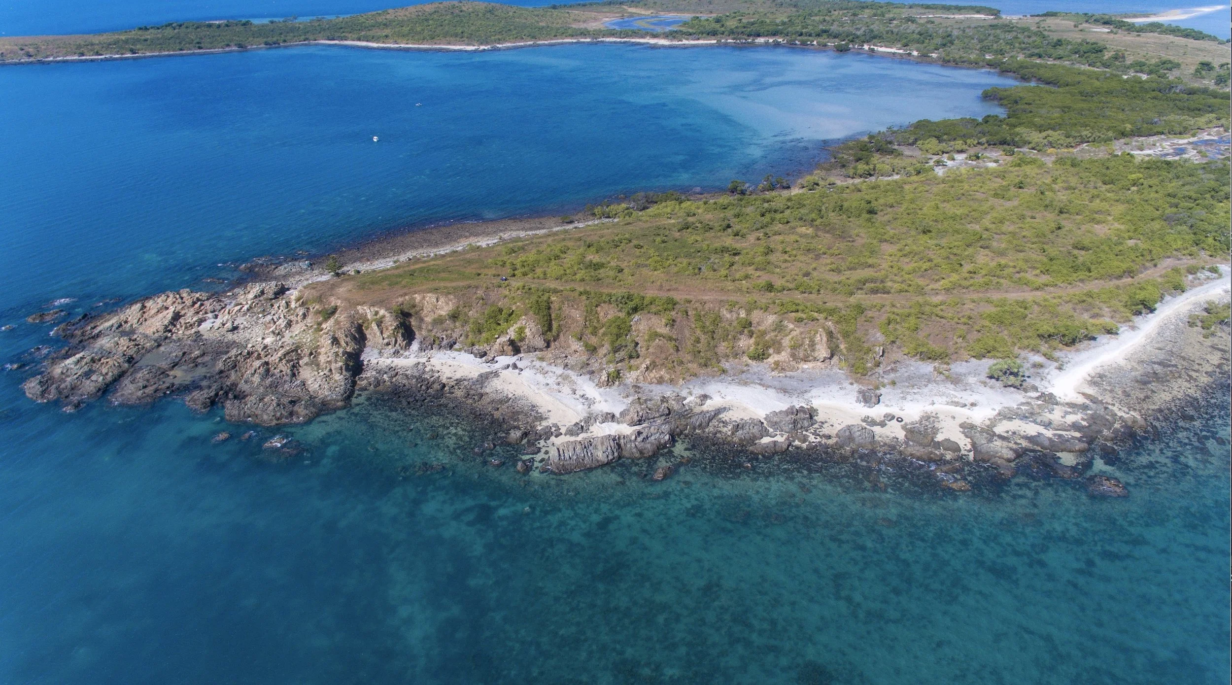 Showing Northern side escarpmement copy.jpg