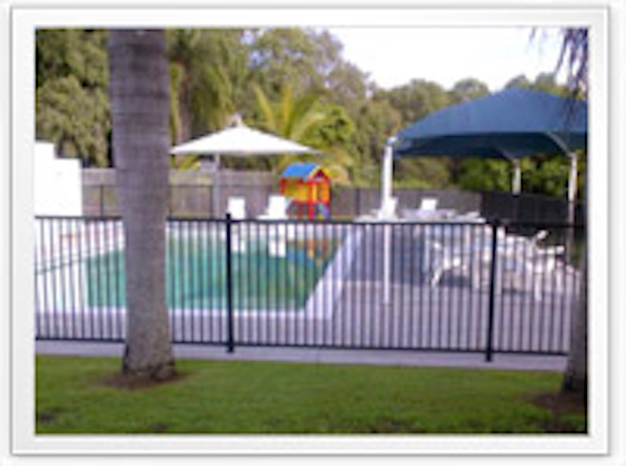 17 t-swimming-pool-yeppoon.jpg