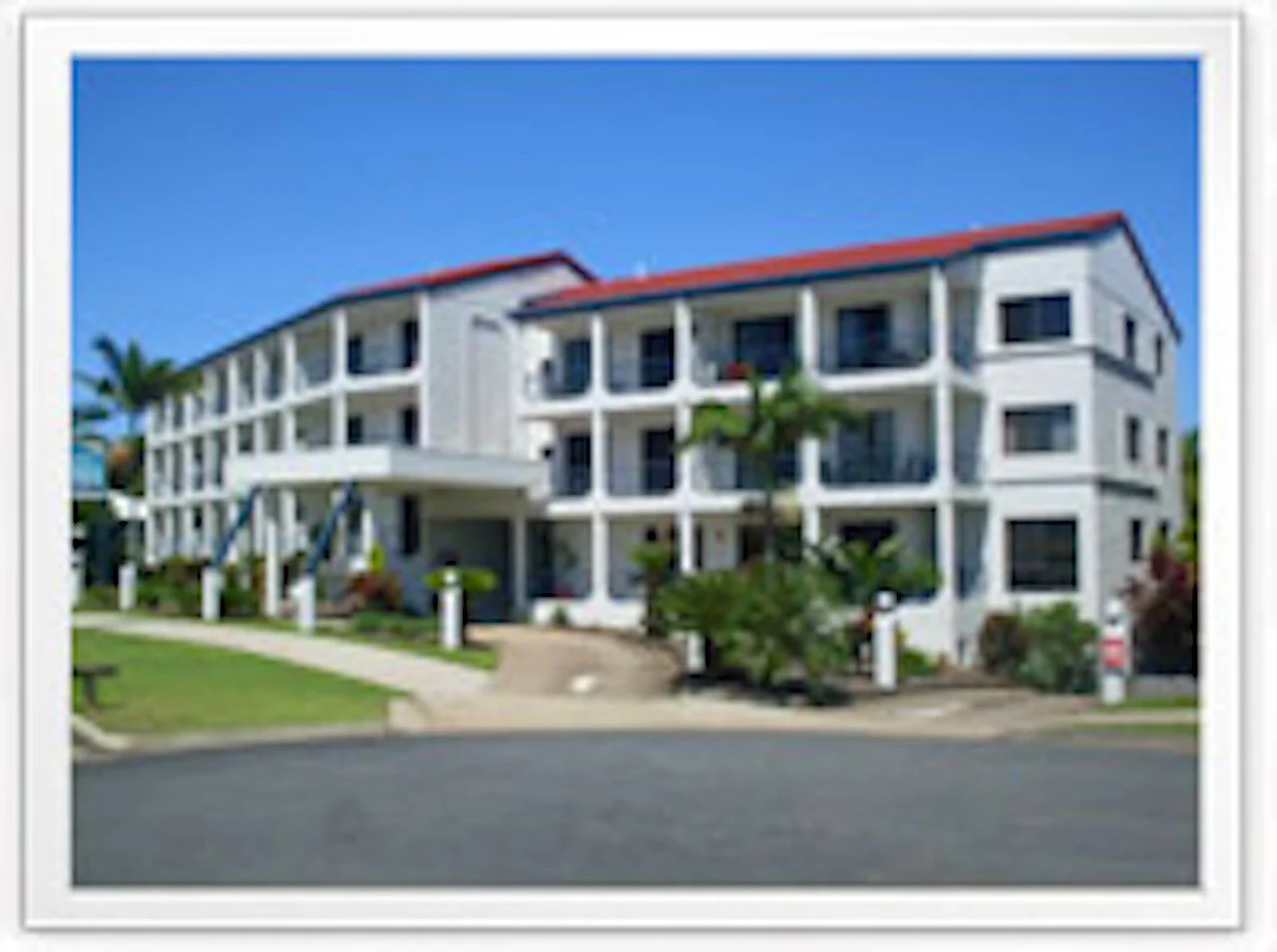 3 t-lamor-apartments.jpg