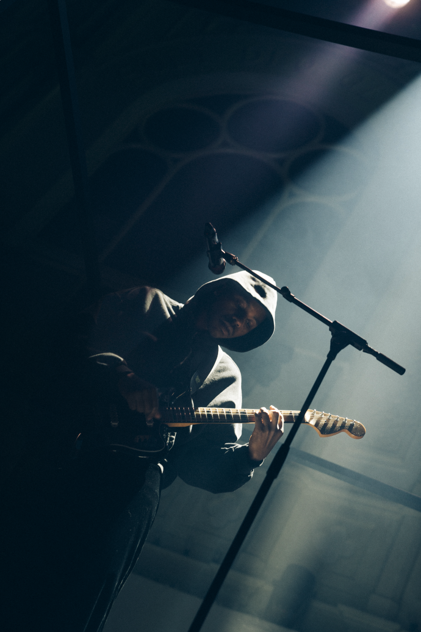 Montell Fish - Tour Photography