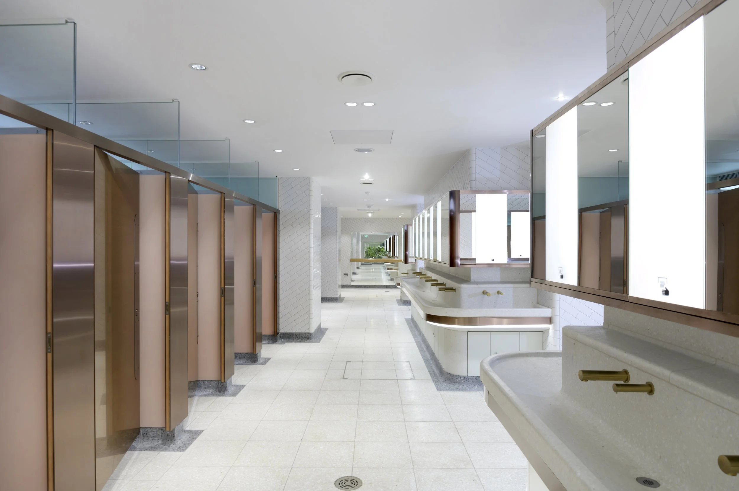 Victoria Station Washrooms