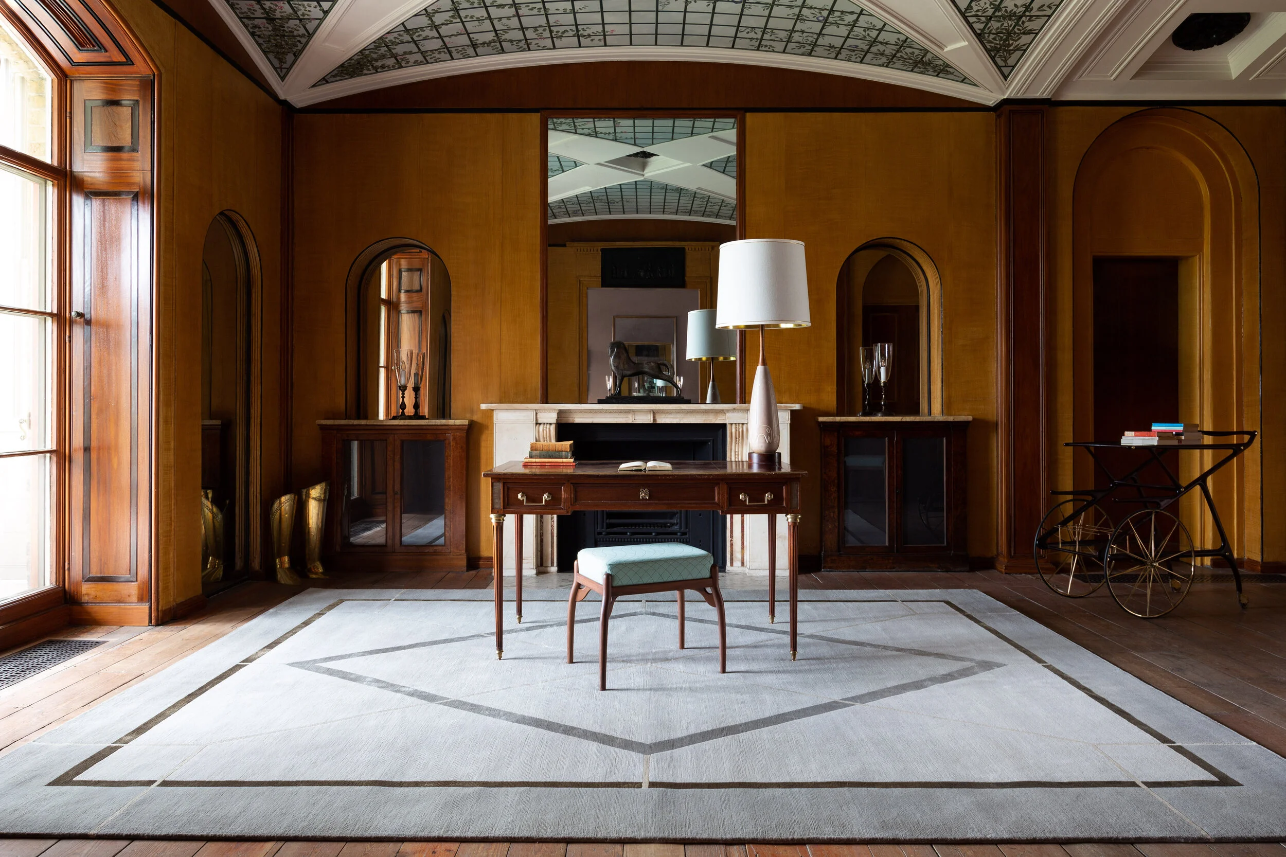 DC_GOSLING_PARIS DECO_R_LANDSCAPE.jpg