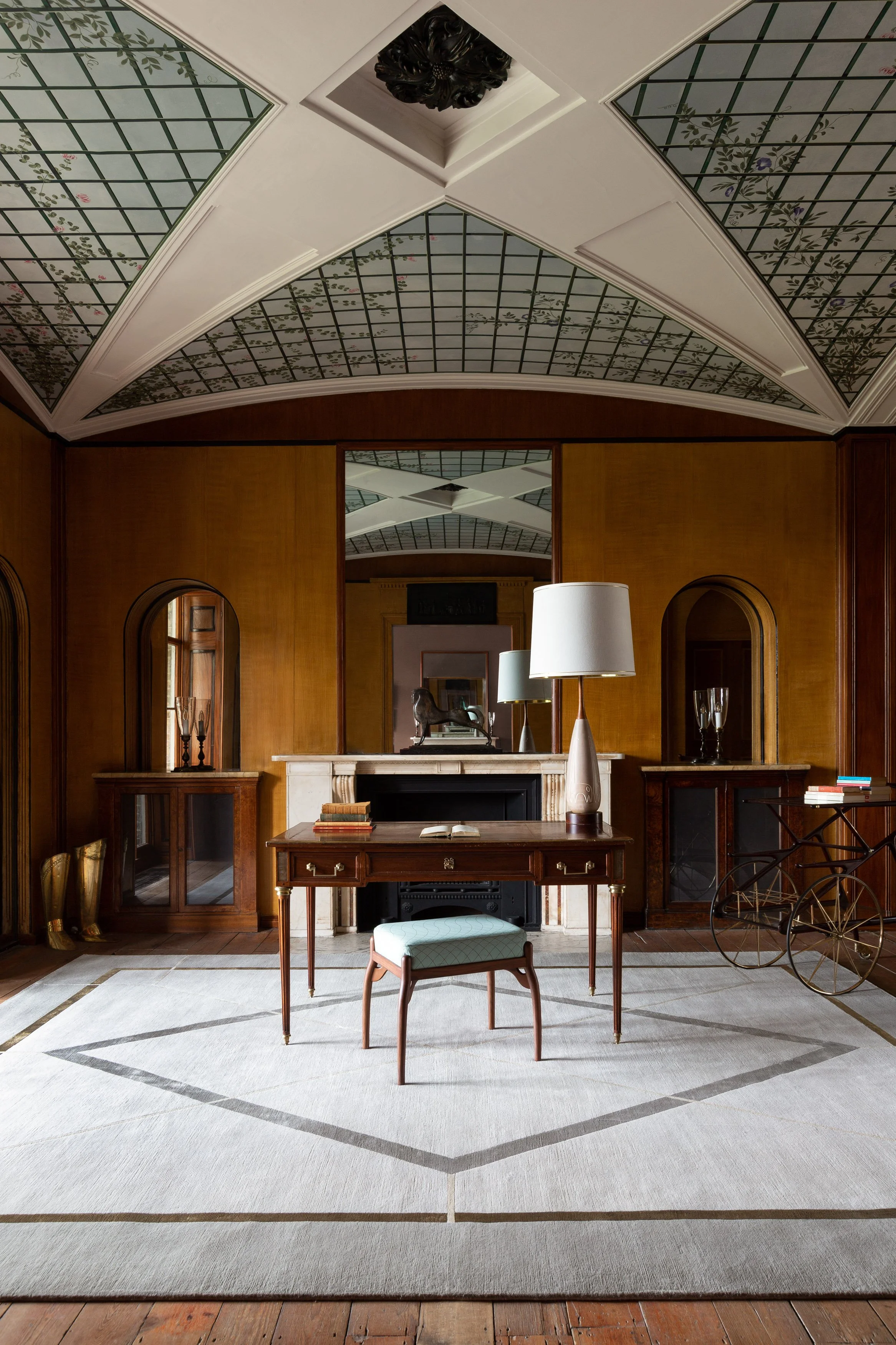 DC_GOSLING_PARIS DECO_R.jpg