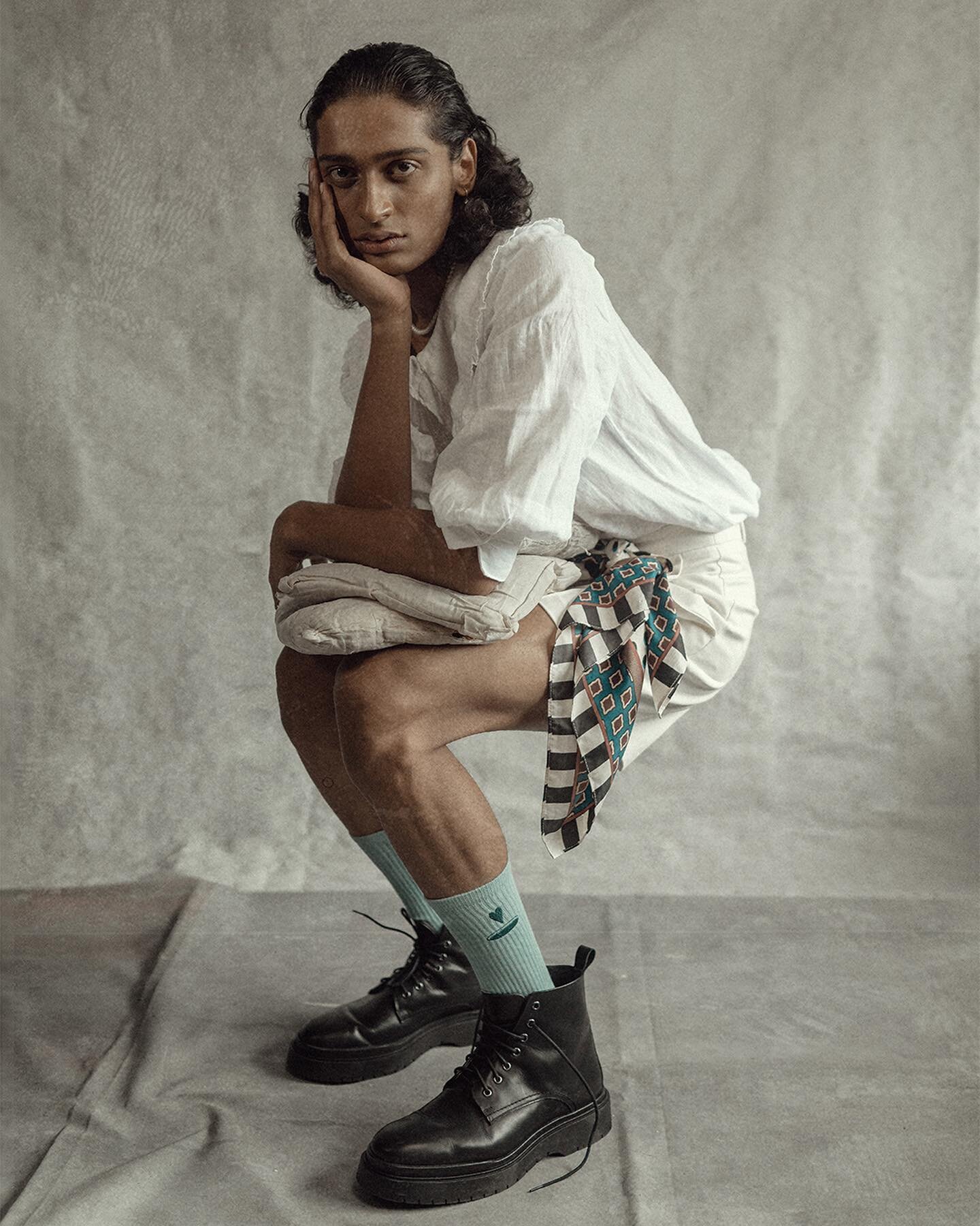 Poise✨
w/ @kawaiiiichan_ 
styled by @sam.chetri @trouble_tones_ 
mua: @ganga_makeup 
assisted by @vivek.shetty_ 
@fazemanagement