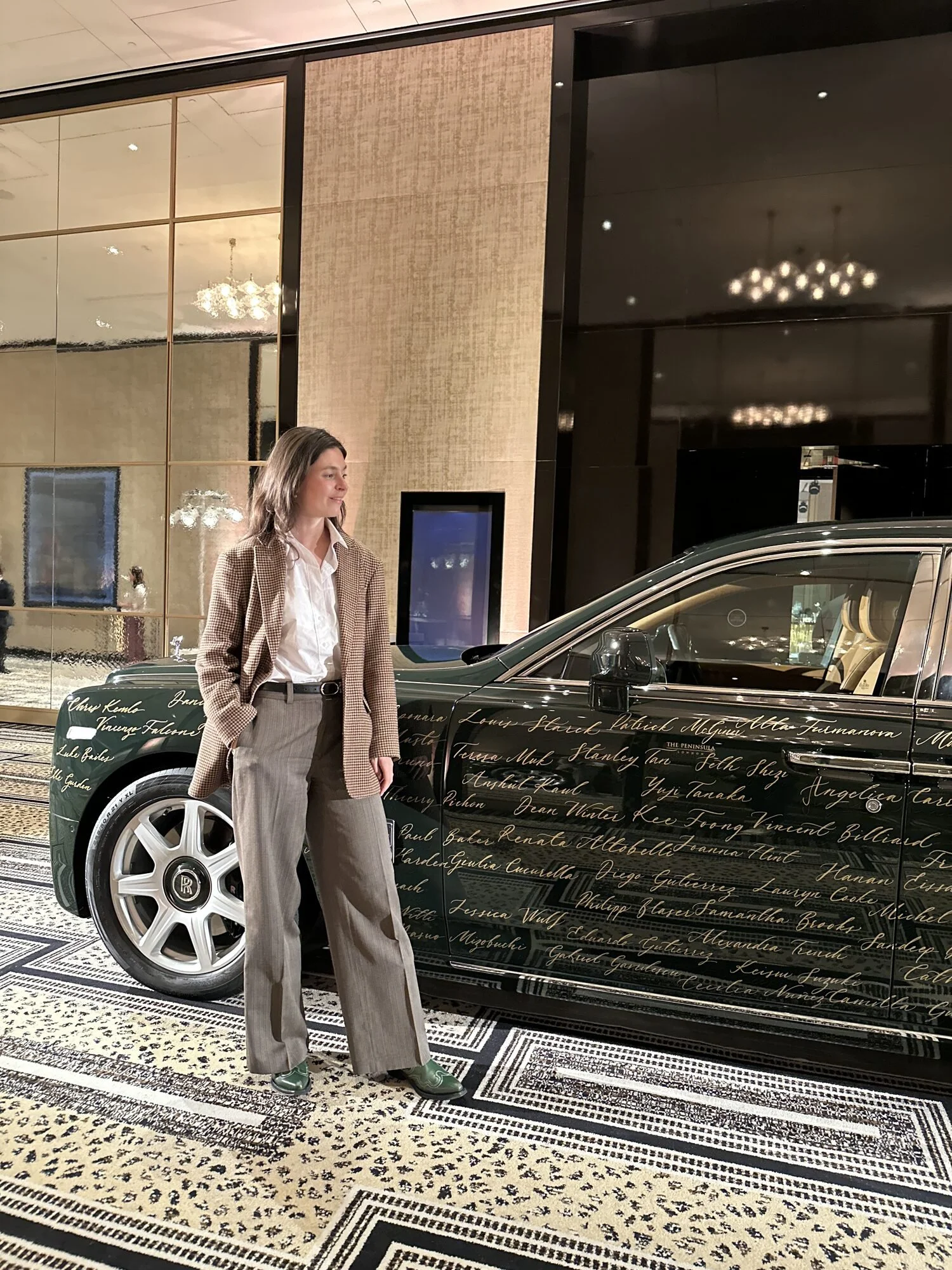 peninsula-london-milly-berner-rolls-royce-calligraphy.jpg