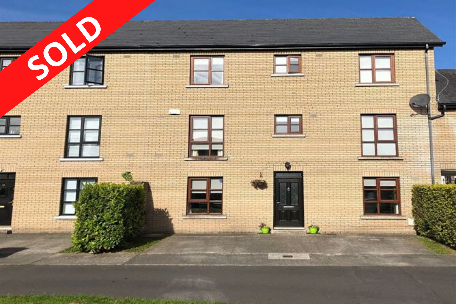 11 The Square, Cnoc na Greine, Kilcullen, Kildare