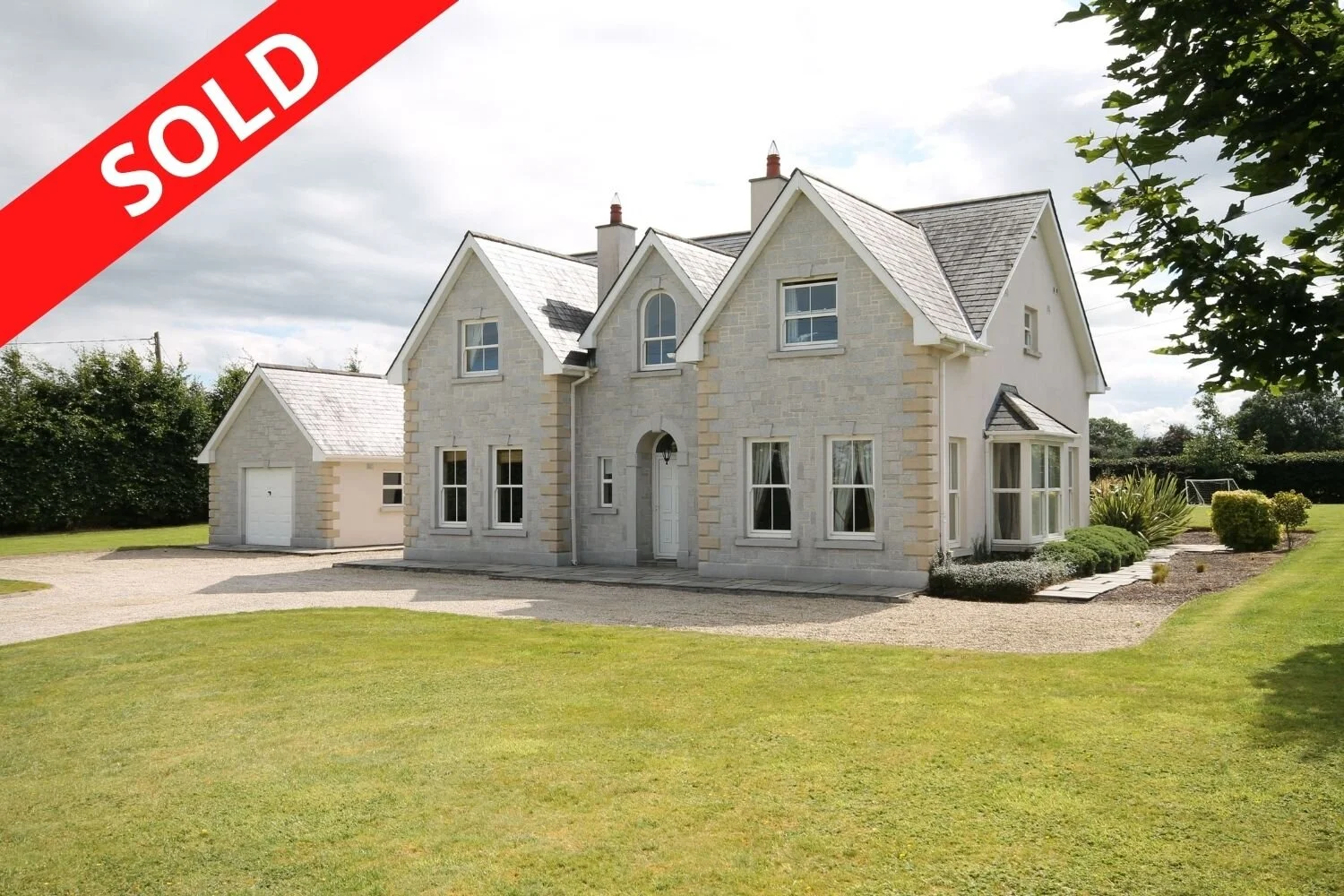Halverstown Gate, Halverstown, Naas, Co. Kildare