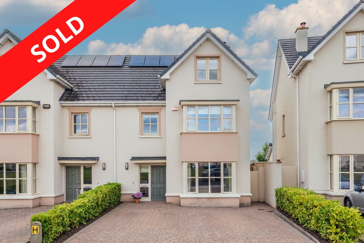 28 The Crescent, Piper's Hill, Naas, Co. Kildare
