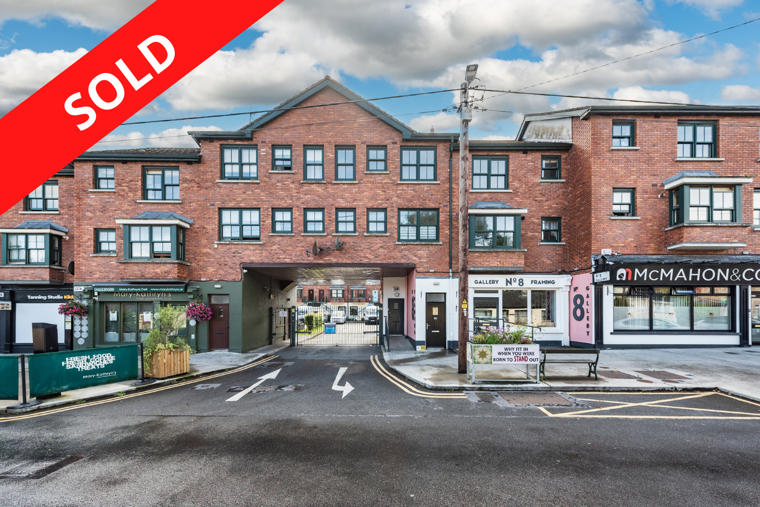 Sale Agreed, Sold, Let Agreed, Let (43).png
