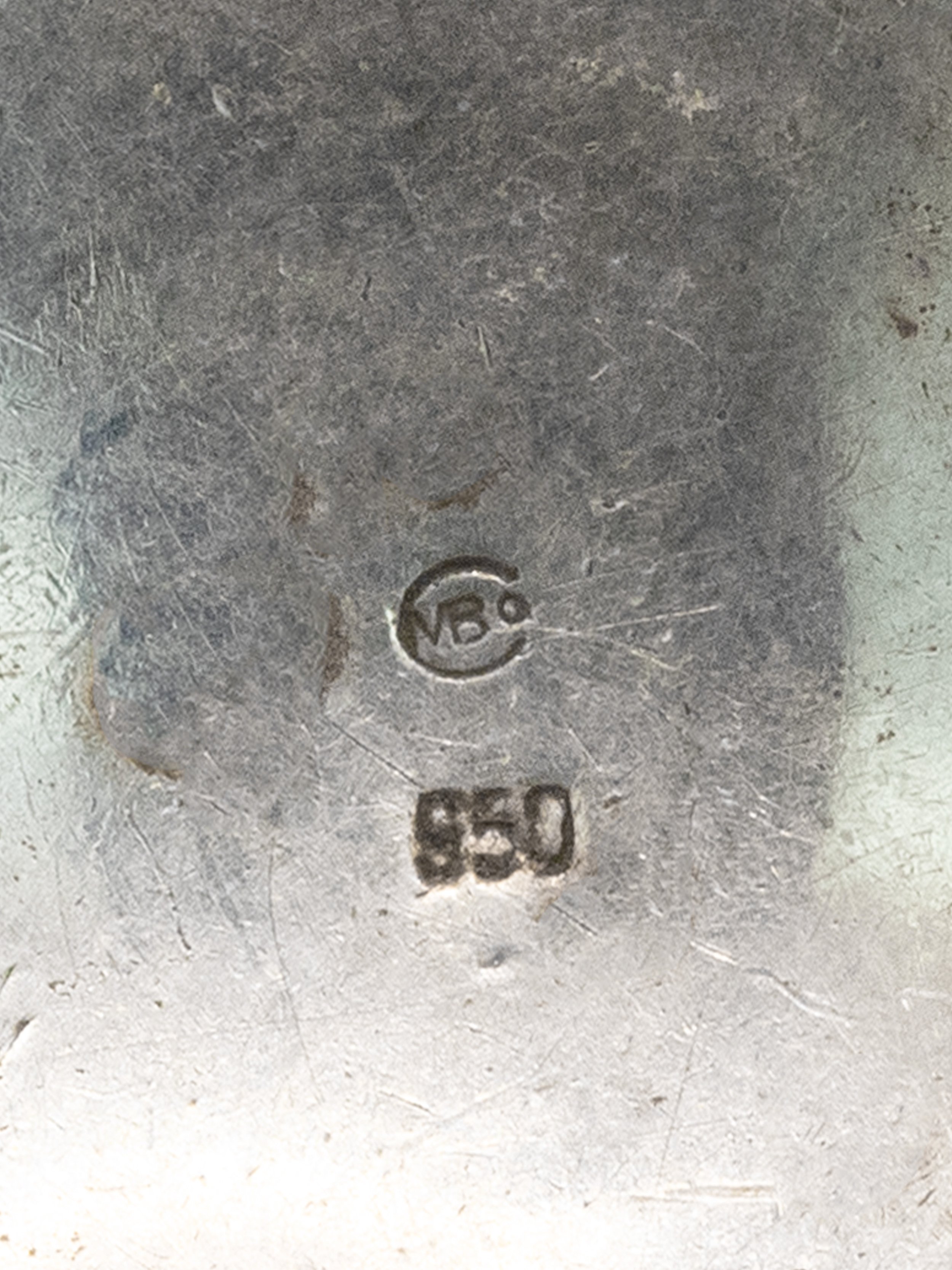 C8956A-3.jpg