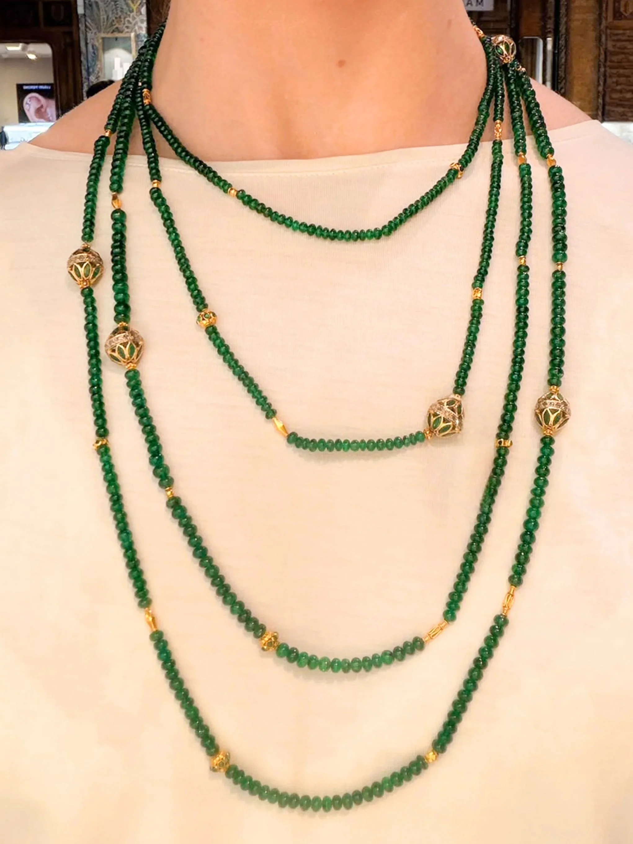 Long Emerald Bead Necklace, 425cts