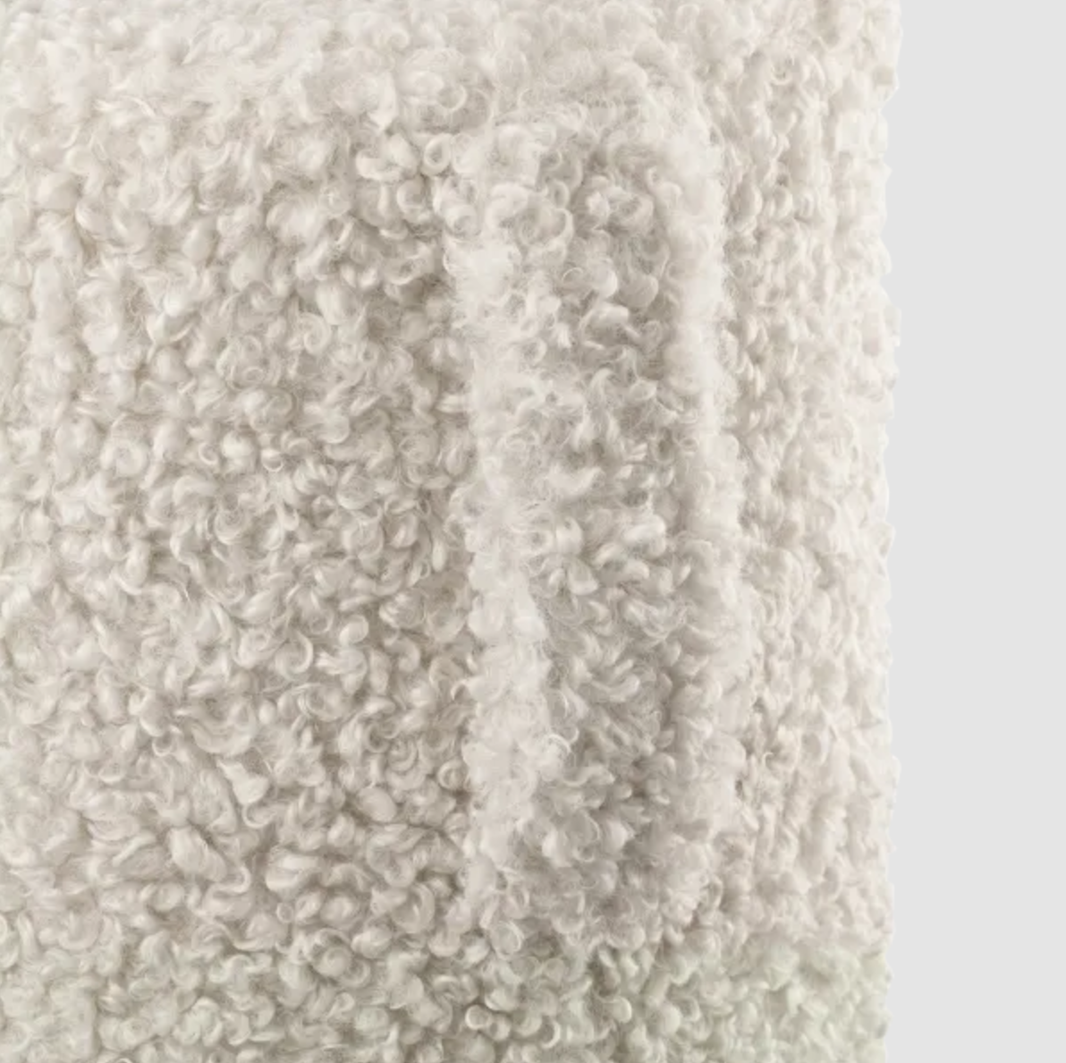 pouf moonbeam detail.png