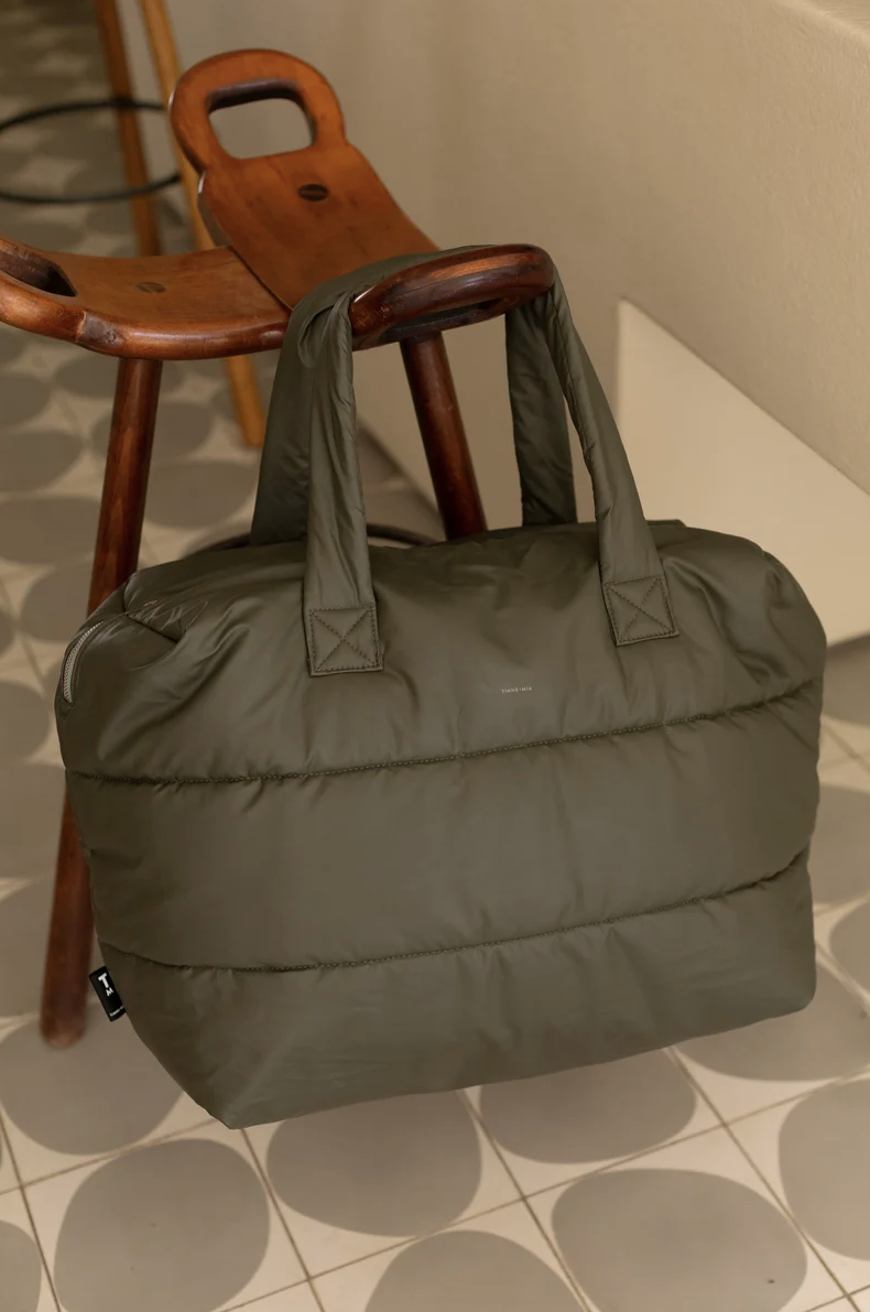 puffy weekendtas - Camill - olive night