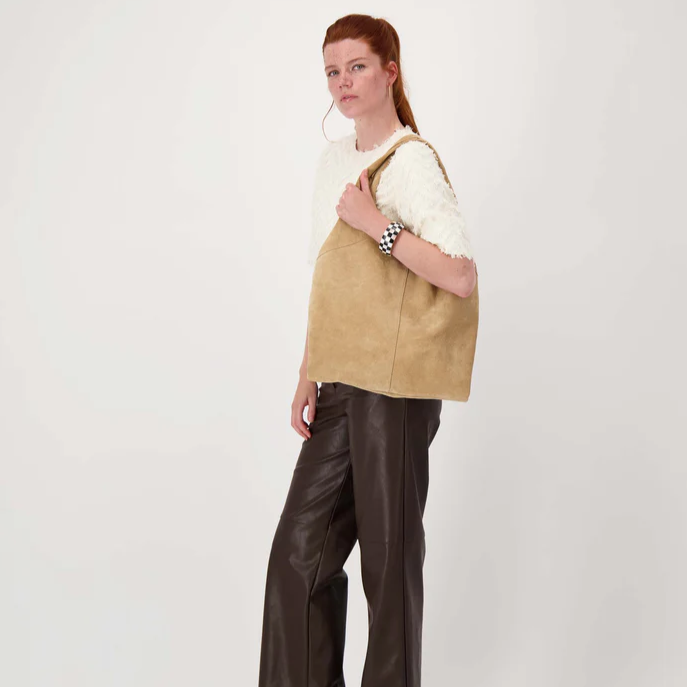 suede+schoudertas+kit+sfeer+1.png