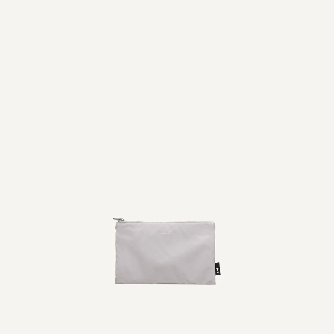 feel good bag temple grey in pouch.jpeg