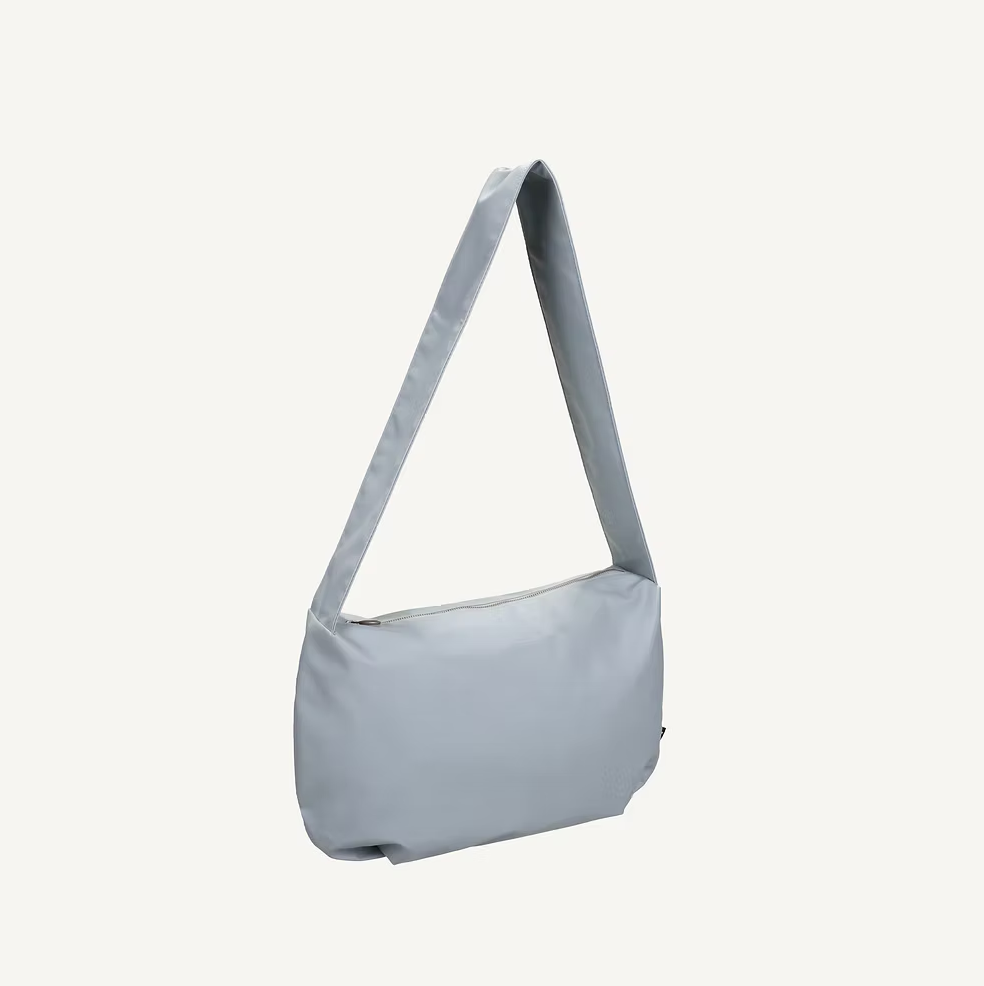 lot bold pearl blue schuin.png