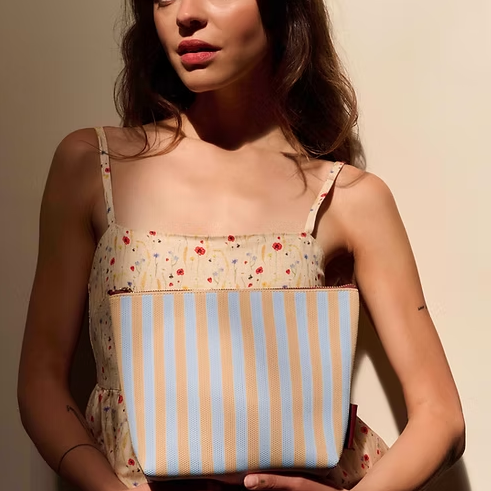 gestreepte toilettas - marzipan/sky