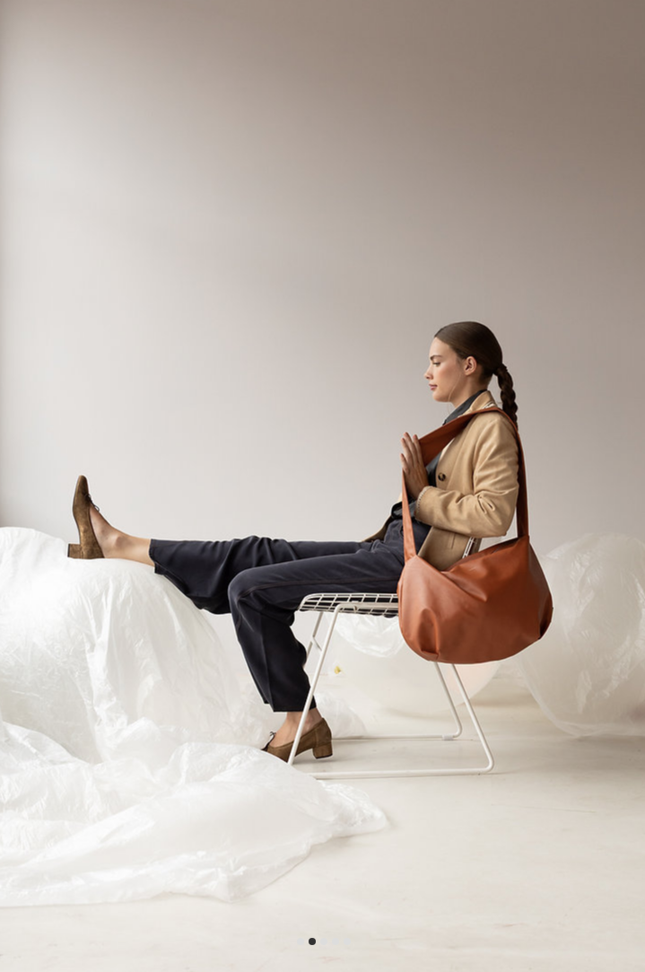 lot bold bag - adobe