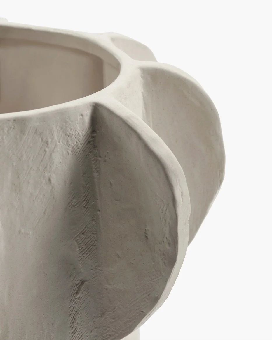 bloempot 01 S beige molly detail.jpg