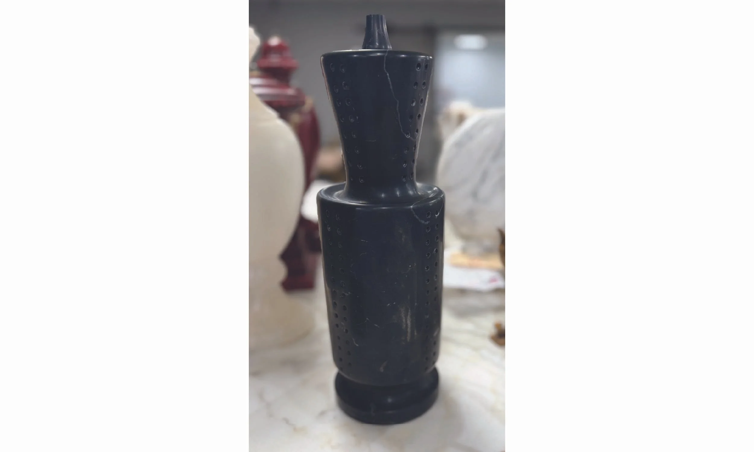 Noir Marble Lamp Base