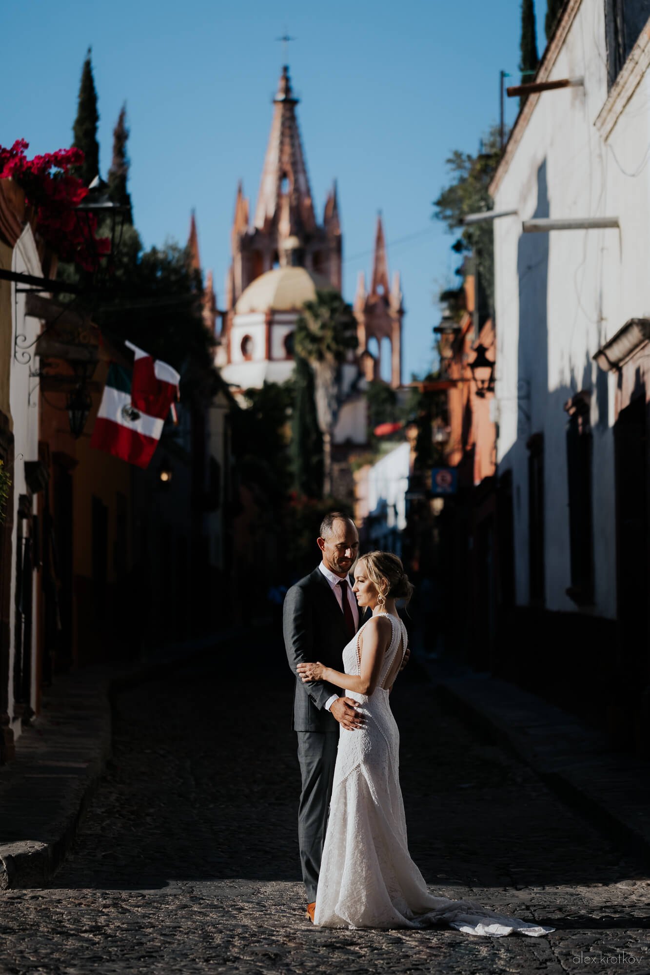 alex-krotkov-wedding-photographer-san-miguel-allende-guanajuato-mexico-best-0007-1X0A1208.jpg