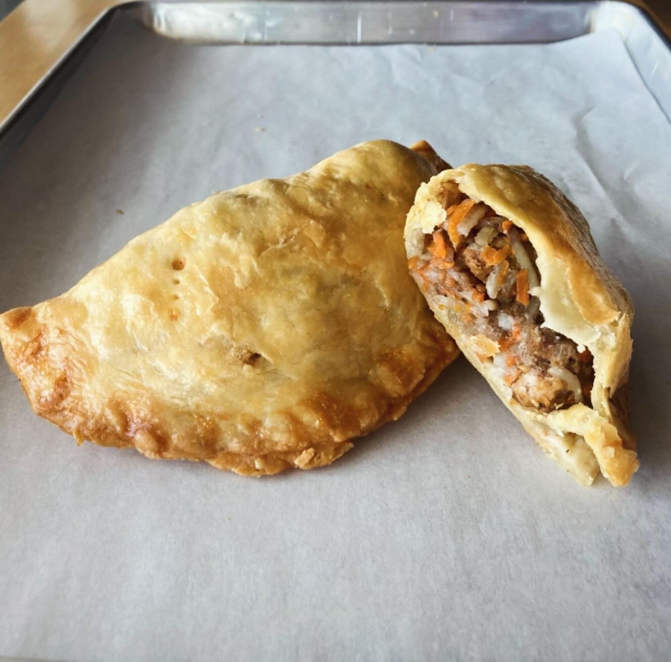 Join us this Friday, November 8th for our lunch special:

🇫🇮FINNISH STYLE PASTY🇫🇮 w/ your choice of homemade brown gravy or ketchup!

We will be serving this midwestern favorite from 11am-2pm. 

We also sell take and bake pasties from our freezer