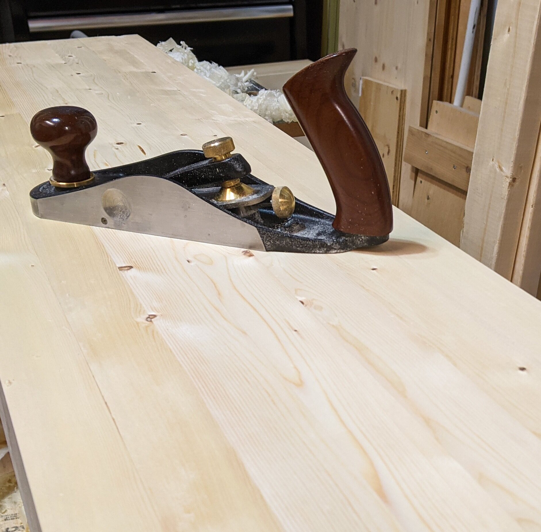 Woodworking Workbench - Benchtop Flattening
