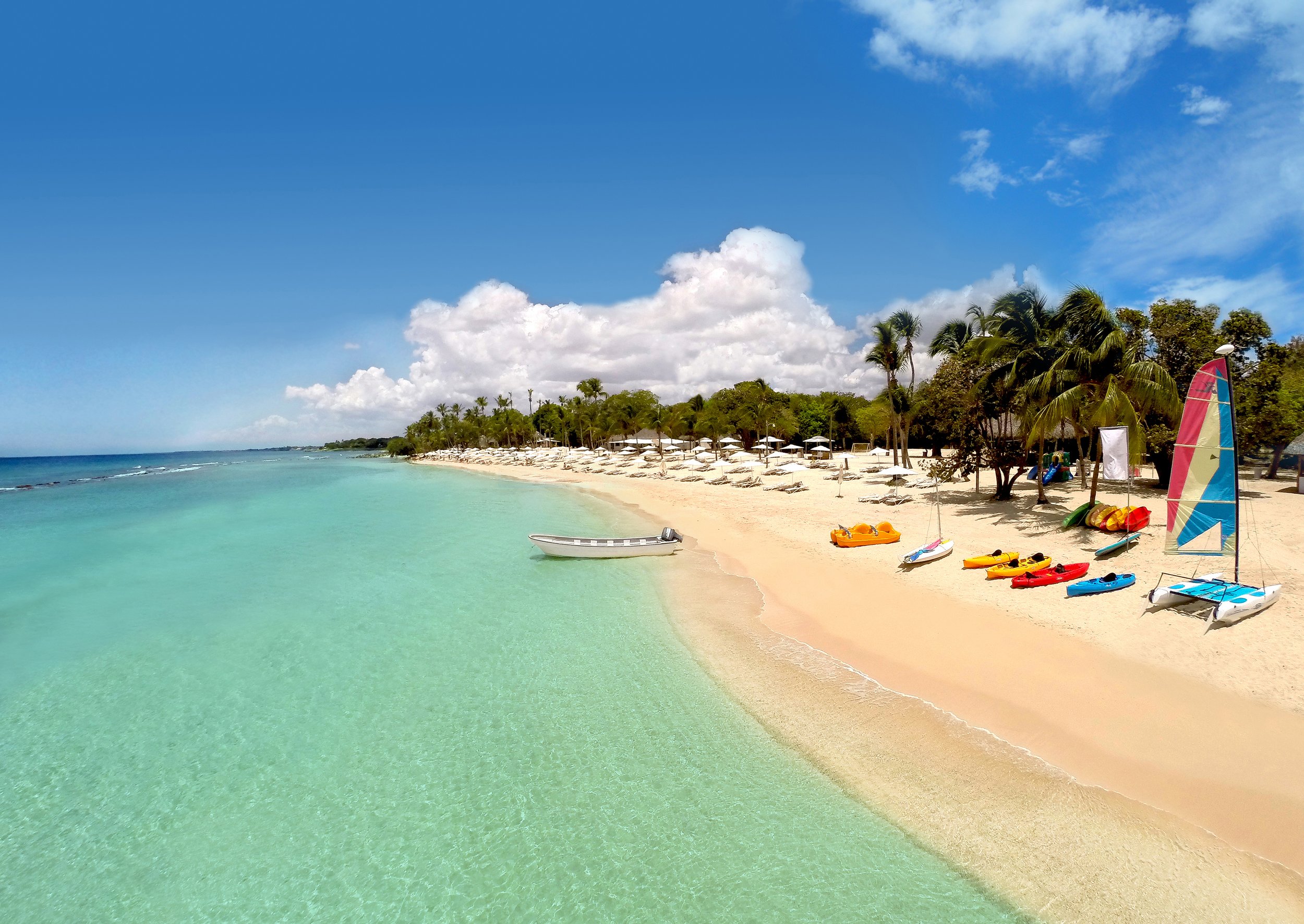 Casa de Campo_Minitas-Beach-Water-Sports.jpg