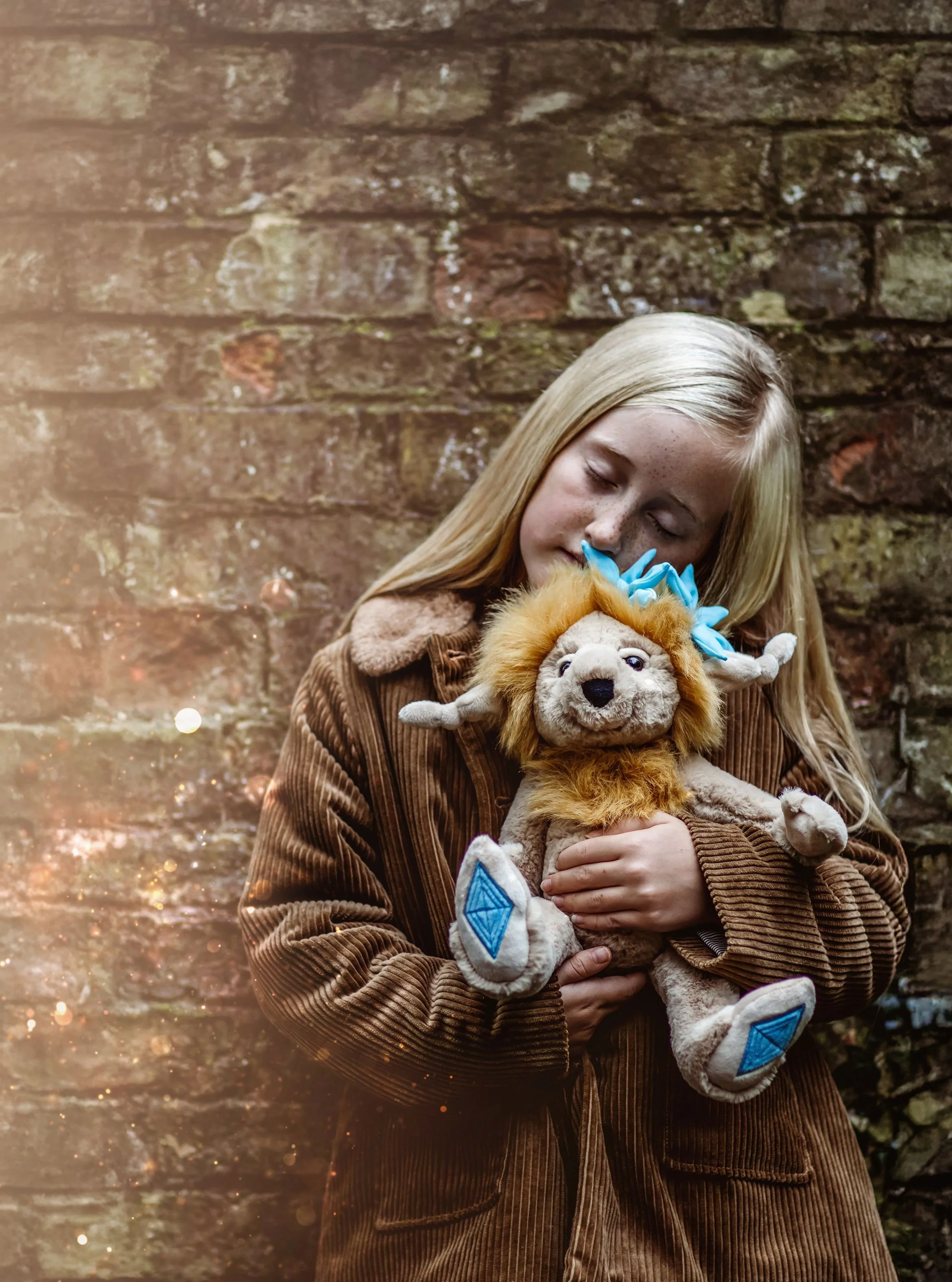 Bearhouse by Charlie Bears - Topaz Blu.jpg