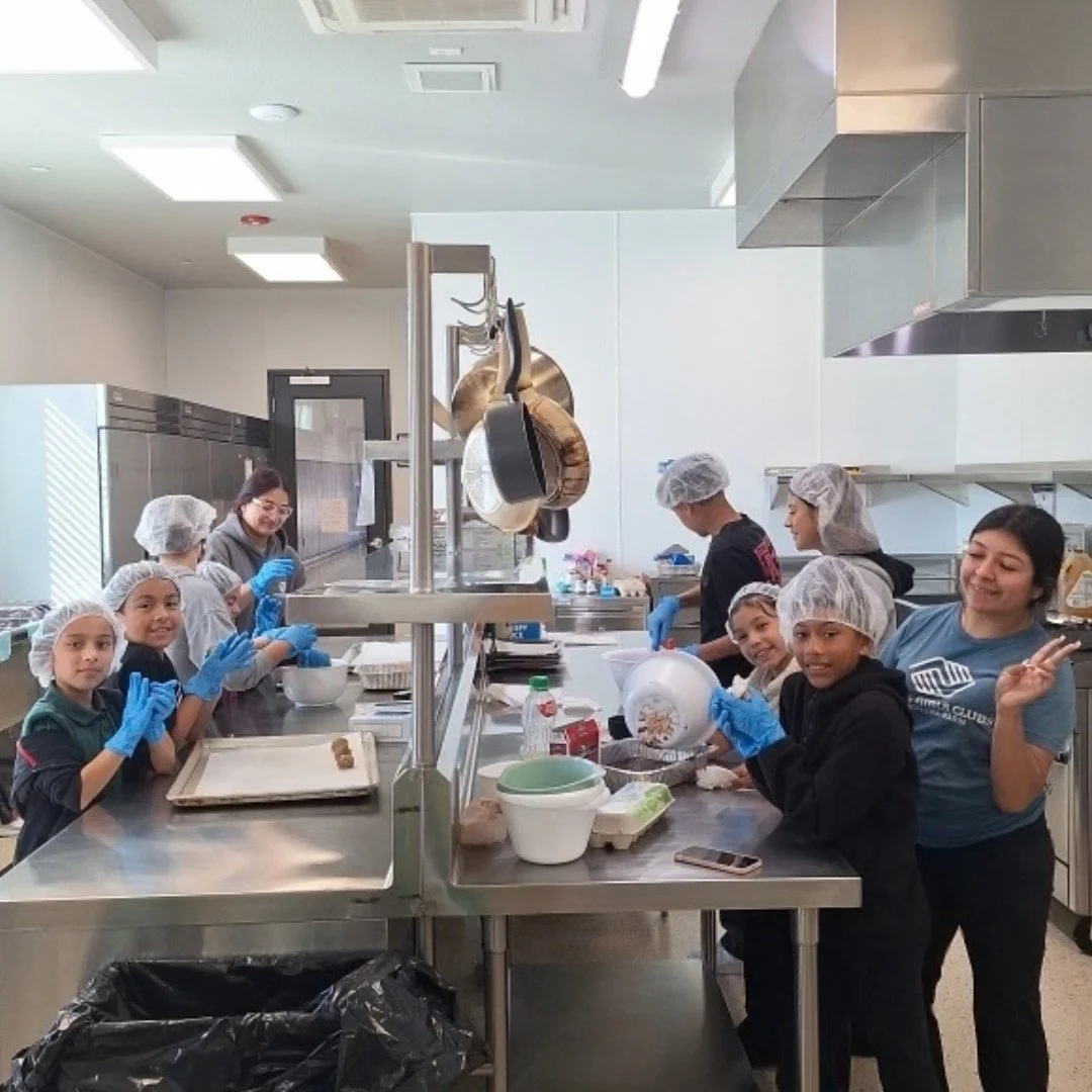 A huge thank you to the Roseland Community Center kitchen for welcoming our CCLA Torch Club Members and giving them the space to bake cookies and brownies for their upcoming bake sale. From measuring ingredients to mixing the dough, our Members made 
