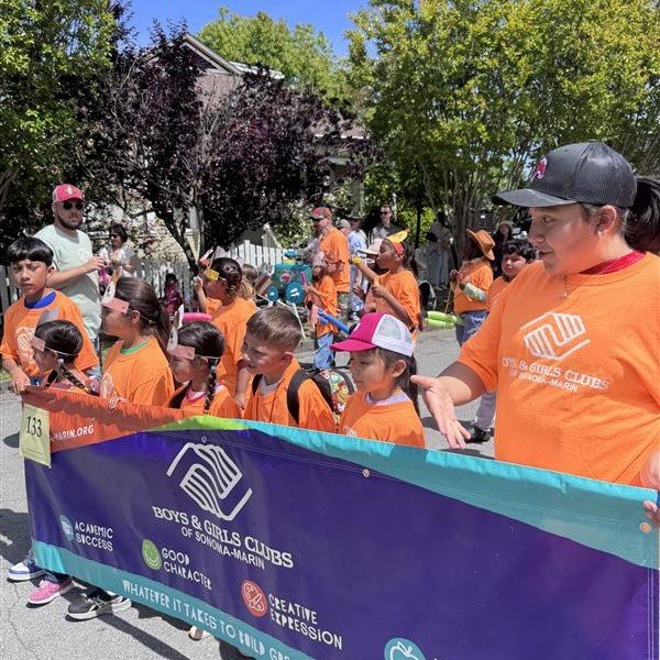 We had the BEST time marching in the Butter &amp; Eggs Parade in Petaluma 🐣
 
There&rsquo;s something really special about seeing our kids out in the community&mdash;smiling, waving, showing up with confidence, and just being kids. These are the mom