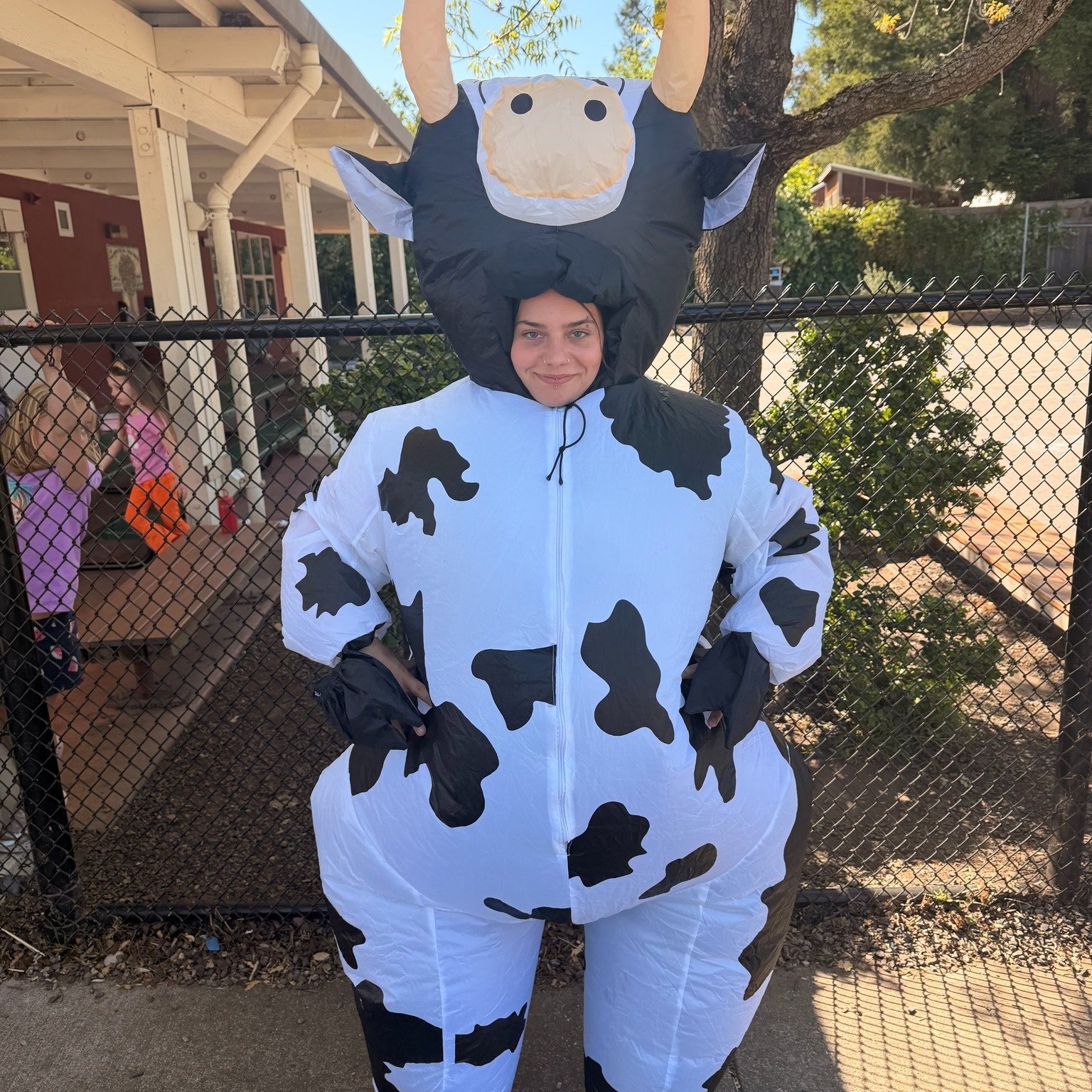 Who says admin tasks have to be boring? 🐾

At the McNear Club, we recently updated our sign-in spot, and our team wanted to make the transition a little easier to find, and a lot more fun.

So naturally… we chose a new animal every day. 🐄🐖?