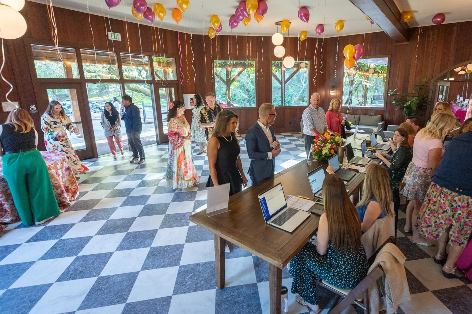 26-04 Apr - GMF - Healdsburg in Bloom_V5A7530.jpg