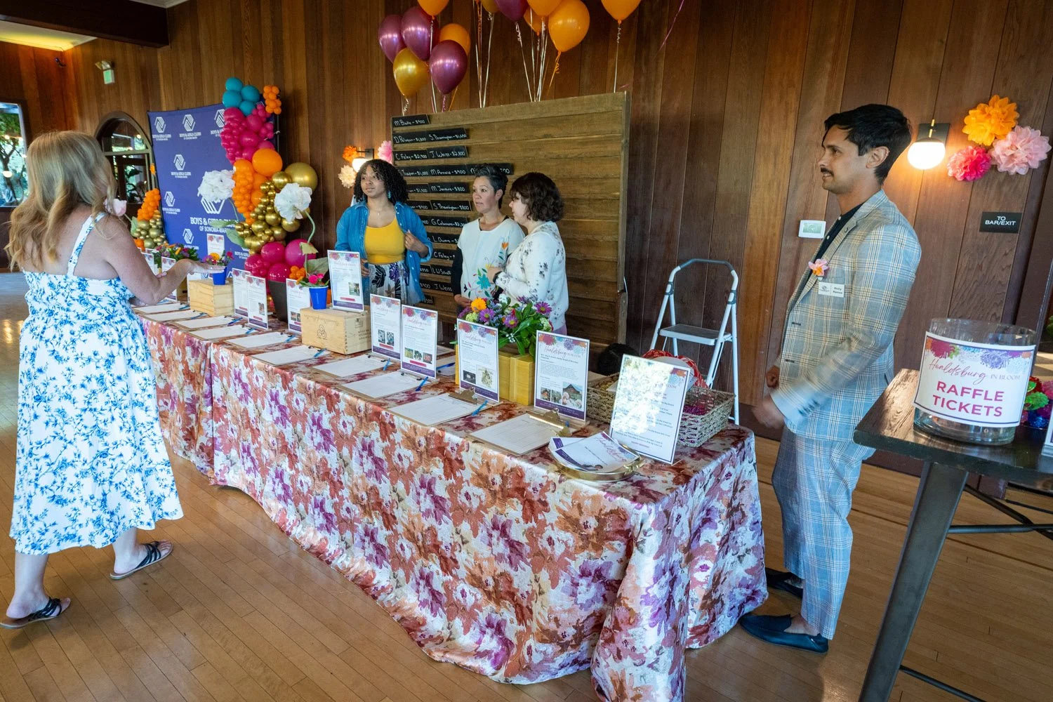 26-04 Apr - GMF - Healdsburg in Bloom_V5A7190.jpg