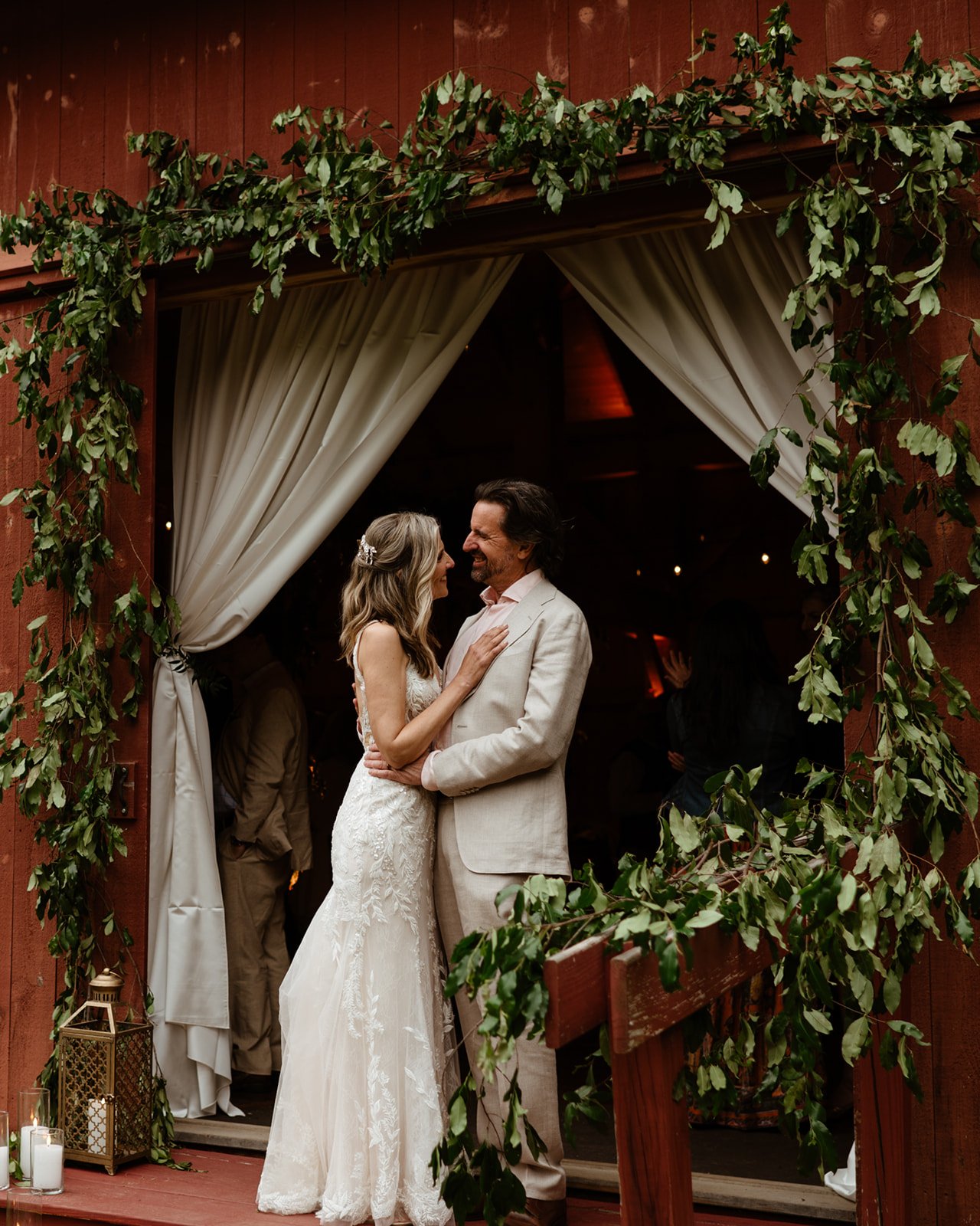 Spring Wedding at Waldingfield Farm 