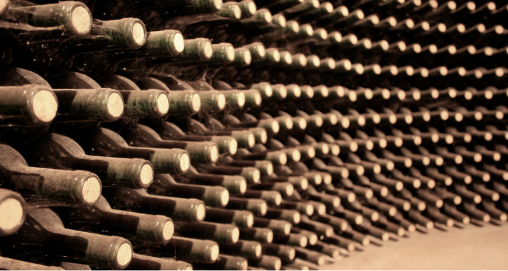 Cave vinothèque domaine zinck.PNG