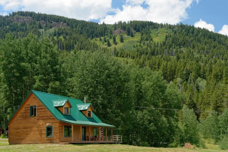 Which Cabin at Beyul Retreat Is Right for You?