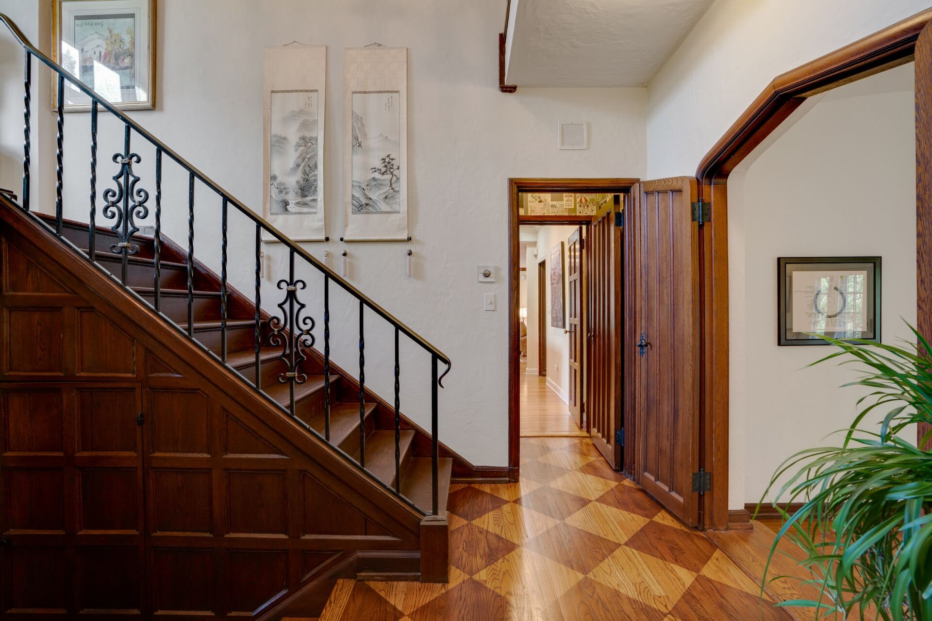Staircase.jpg