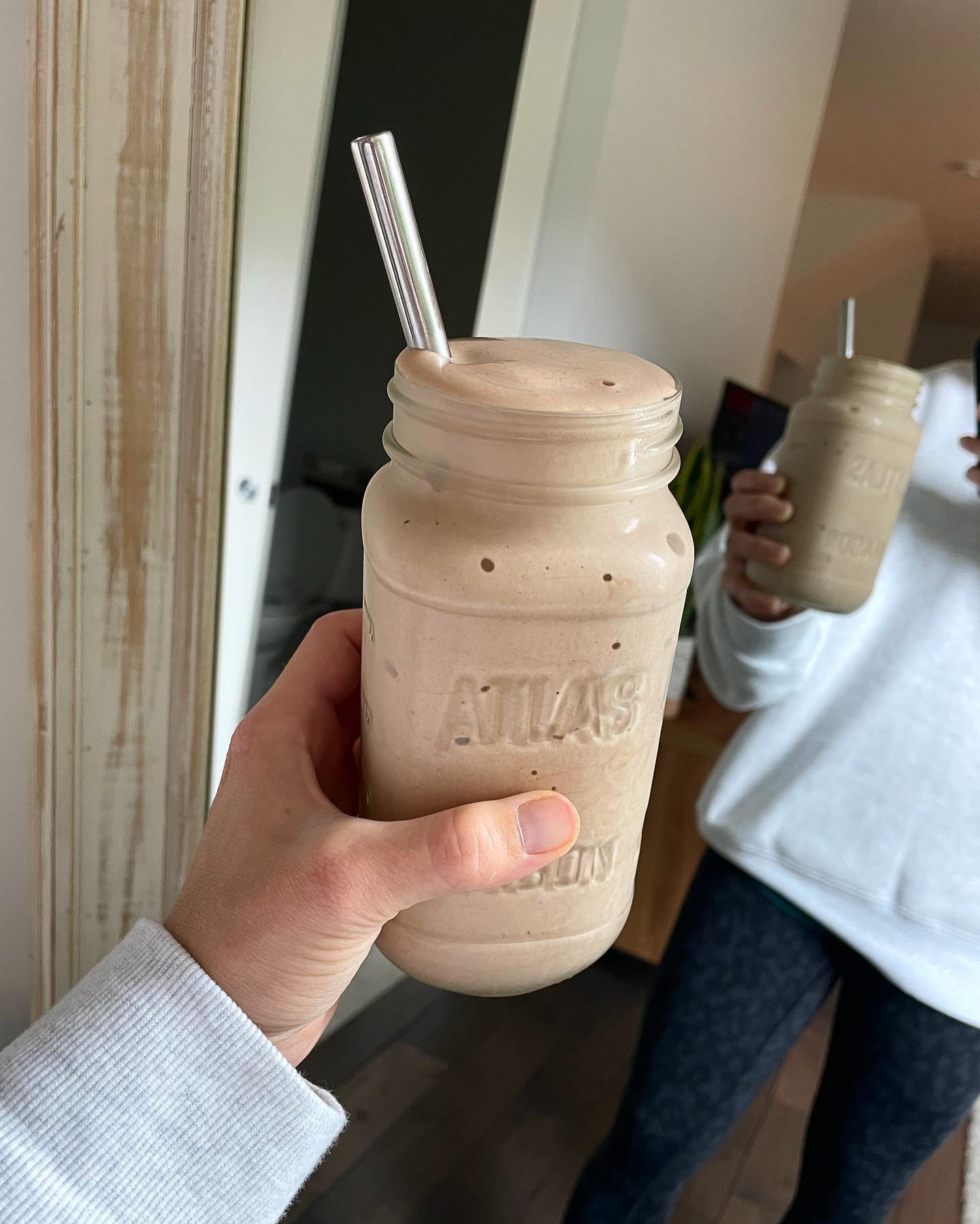 ✨Coconut mocha banana protein smoothie!!✨

Ingredients:
1 frozen banana 🍌 
2/3 cup canned coconut milk 🥥 
1/3 cup regular milk 🥛 
1 scoop protein powder 💥
1 tsp decaf instant coffee ☕️ 
2 tsp cocoa powder 🍫 
1 handful ice 🧊 

I like to peel and