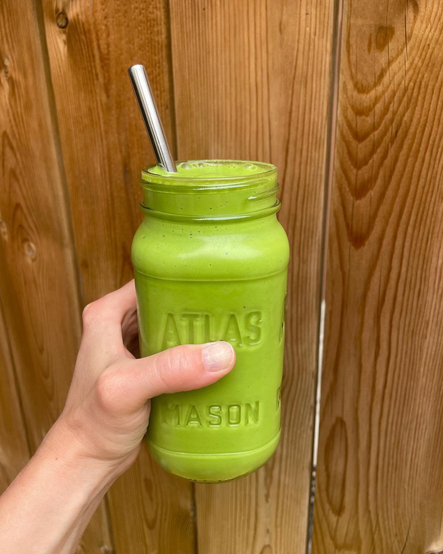 Tropical Ginger Smoothie:
&bull; 2 big handfuls spinach 🍃
&bull; 1 Tbsp fresh ginger 💥
&bull; 3/4 c. lemon greek yogurt 🍋
&bull; 1 frozen banana 🍌 
&bull; 1 cup frozen pineapple 🍍 

I would suggest blending the spinach, ginger, yogurt, and 1/2 c