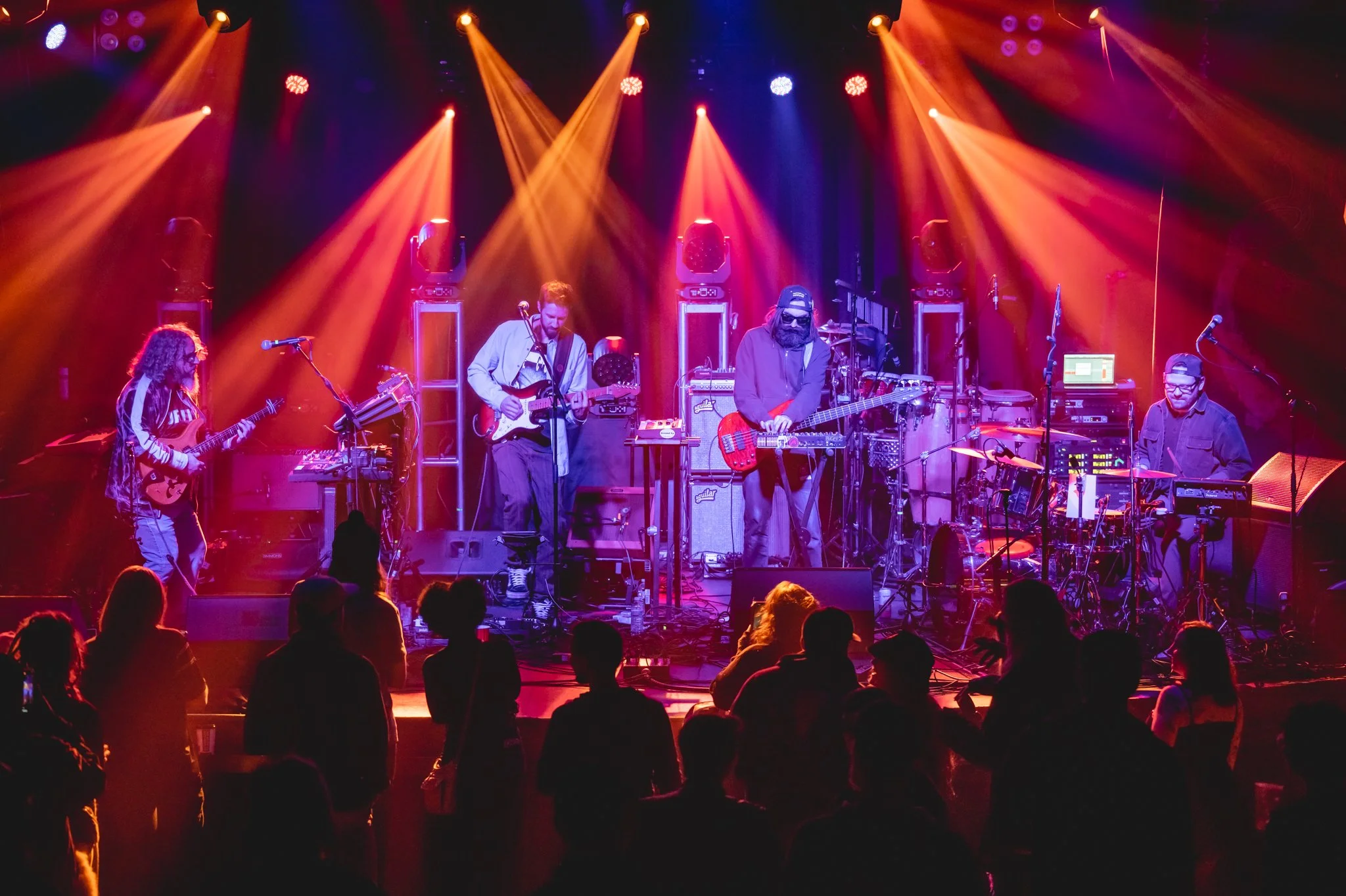 GIANT WALKING ROBOTS_CERVS_1.16.25-08399.jpg