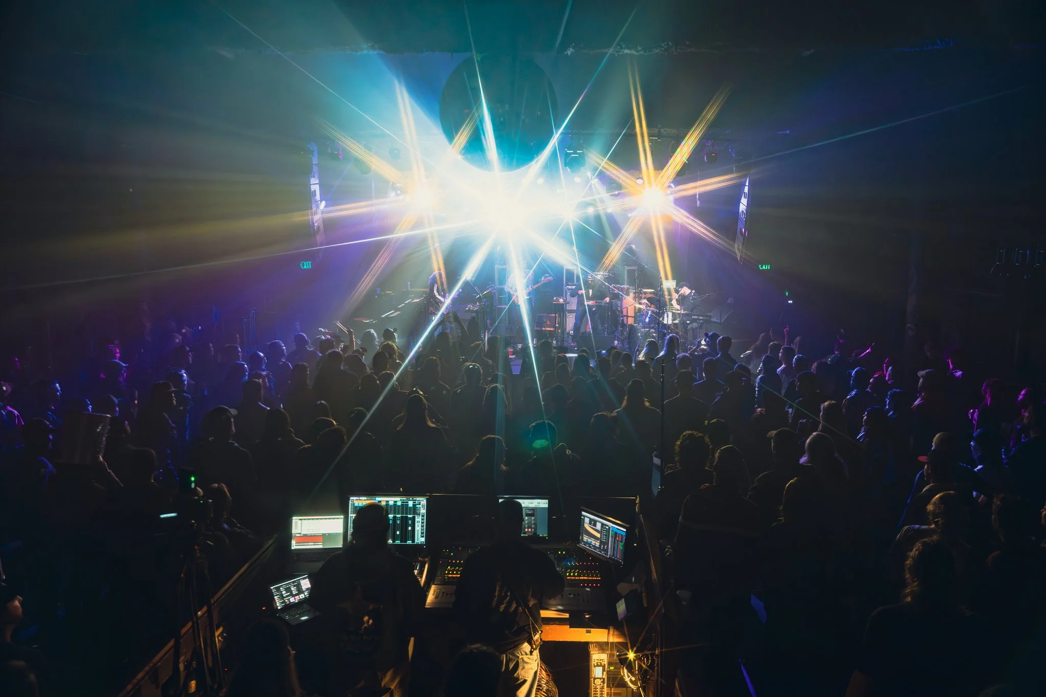 GIANT WALKING ROBOTS_CERVS--9.jpg