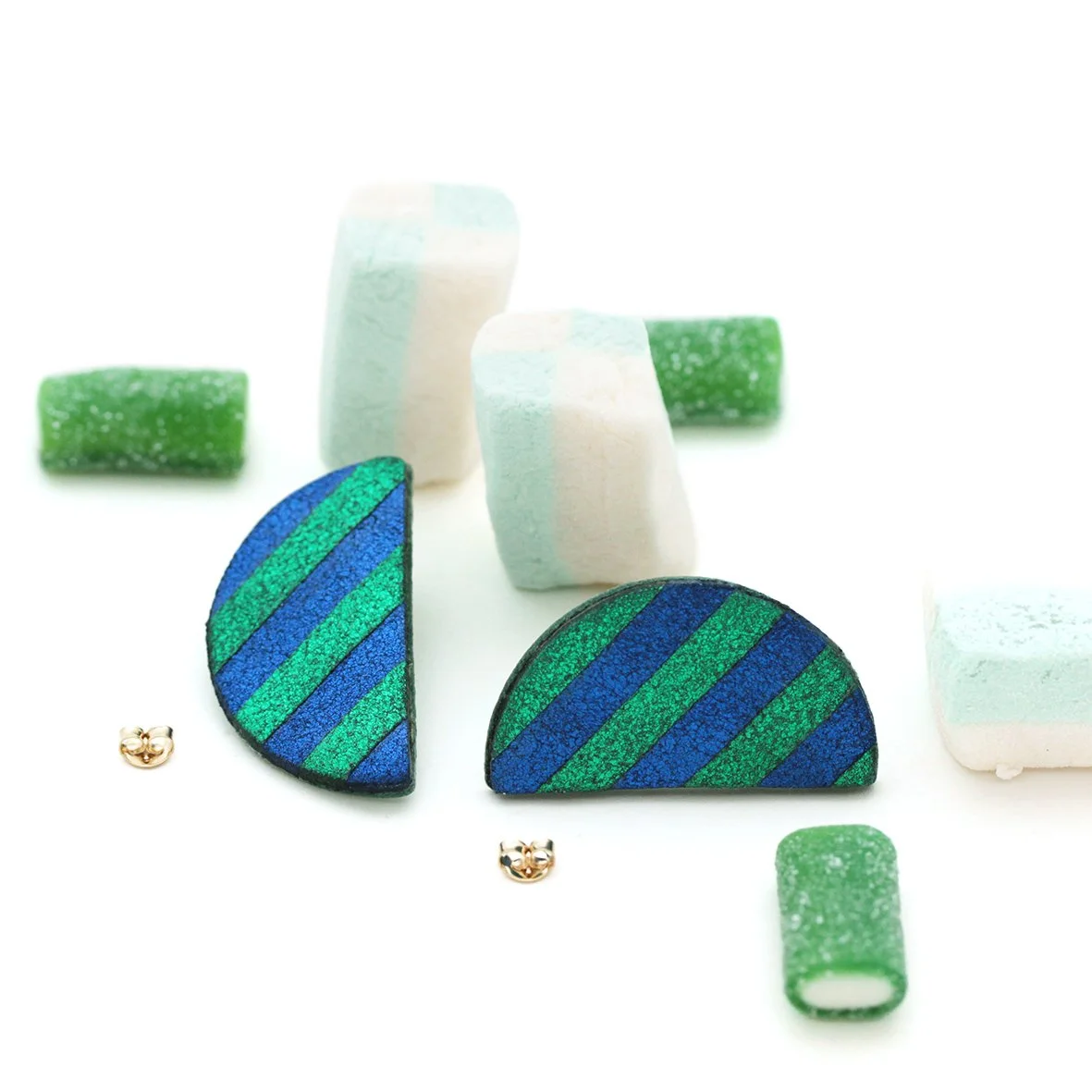 PEAUDEFLEUR-LOLLYPOP-EM_ROI-CLOUS-GM-NM-01 copie.jpg