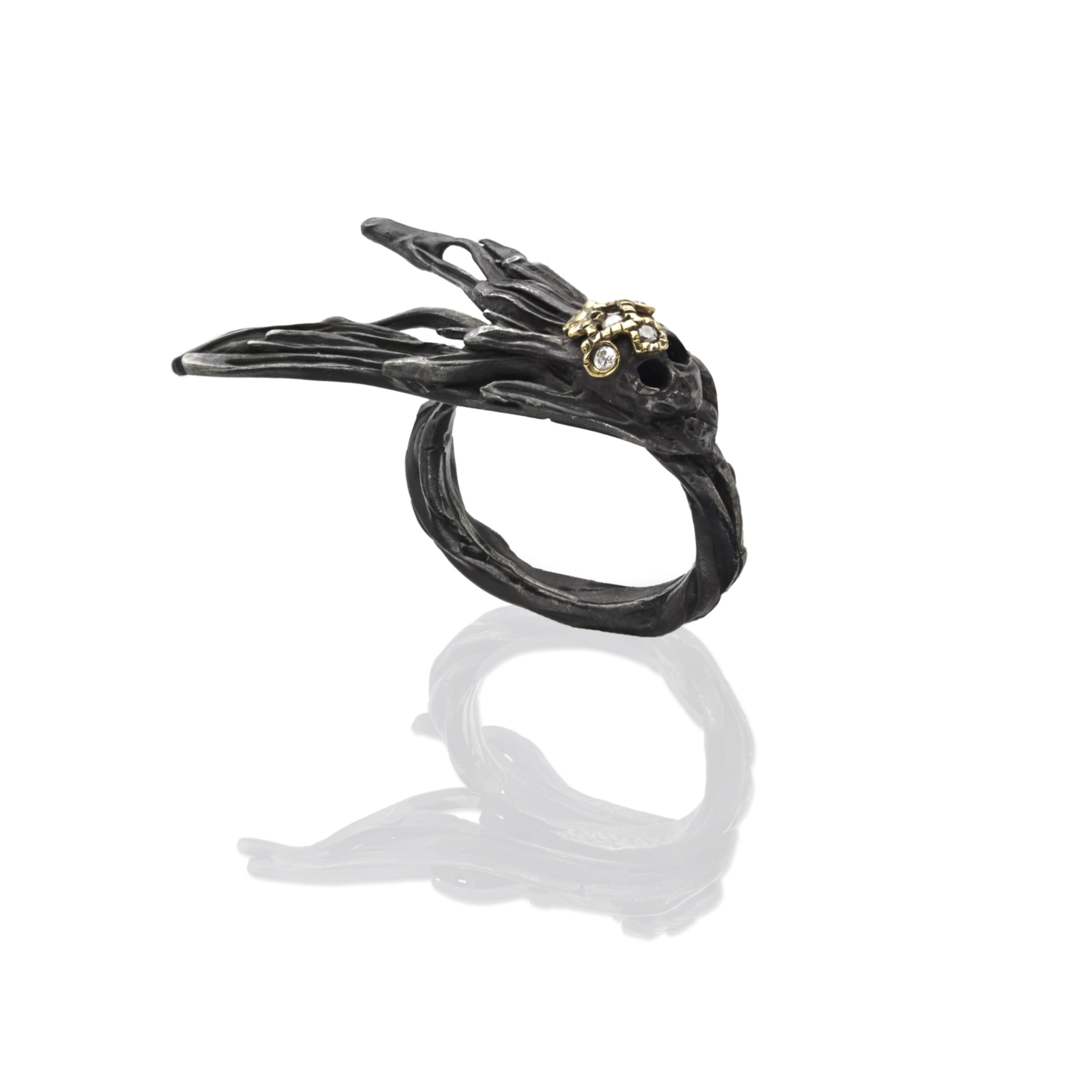 b900109p 174-on white.jpg